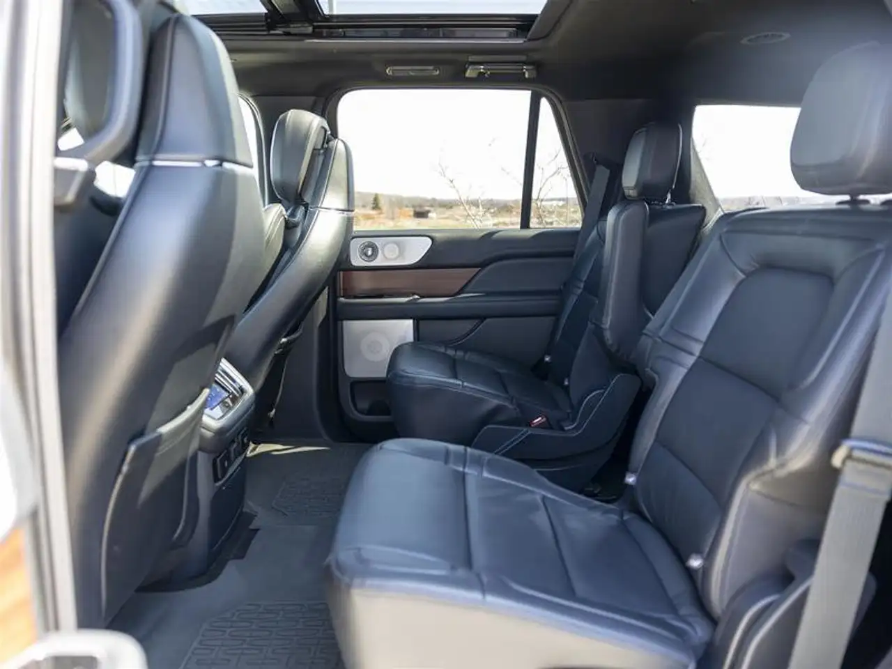 Lincoln Navigator снимка Lincoln Navigator