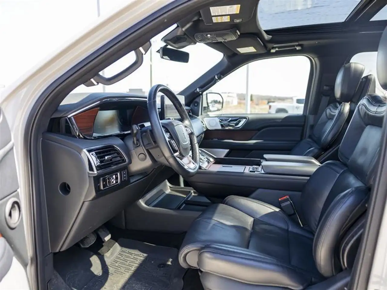Lincoln Navigator снимка Lincoln Navigator