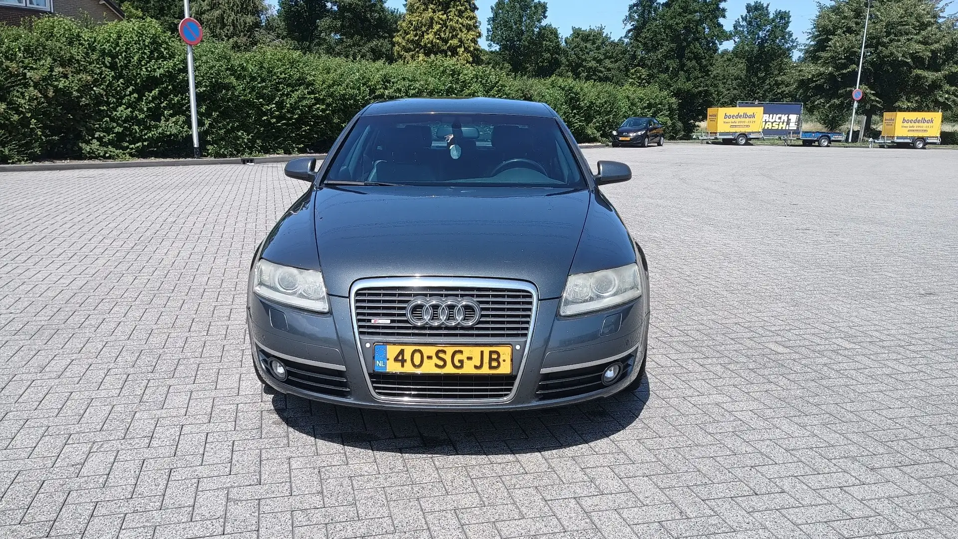 Audi A6 2.4 Pro Line Gris - 2