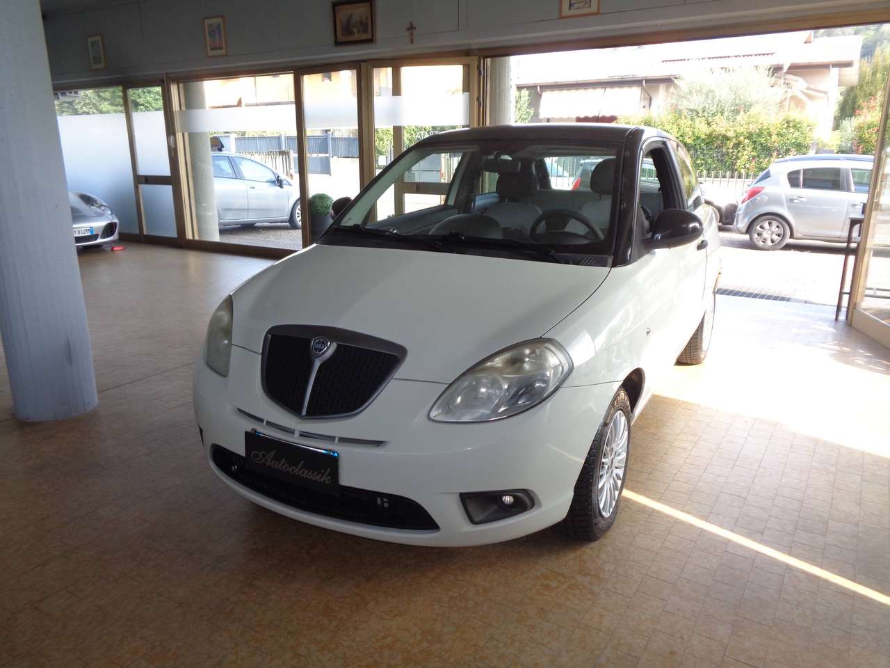 Lancia Ypsilon Ypsilon 2010 1.3 mjt 16v MomoDesign  KM VERI!!!!!!!!!