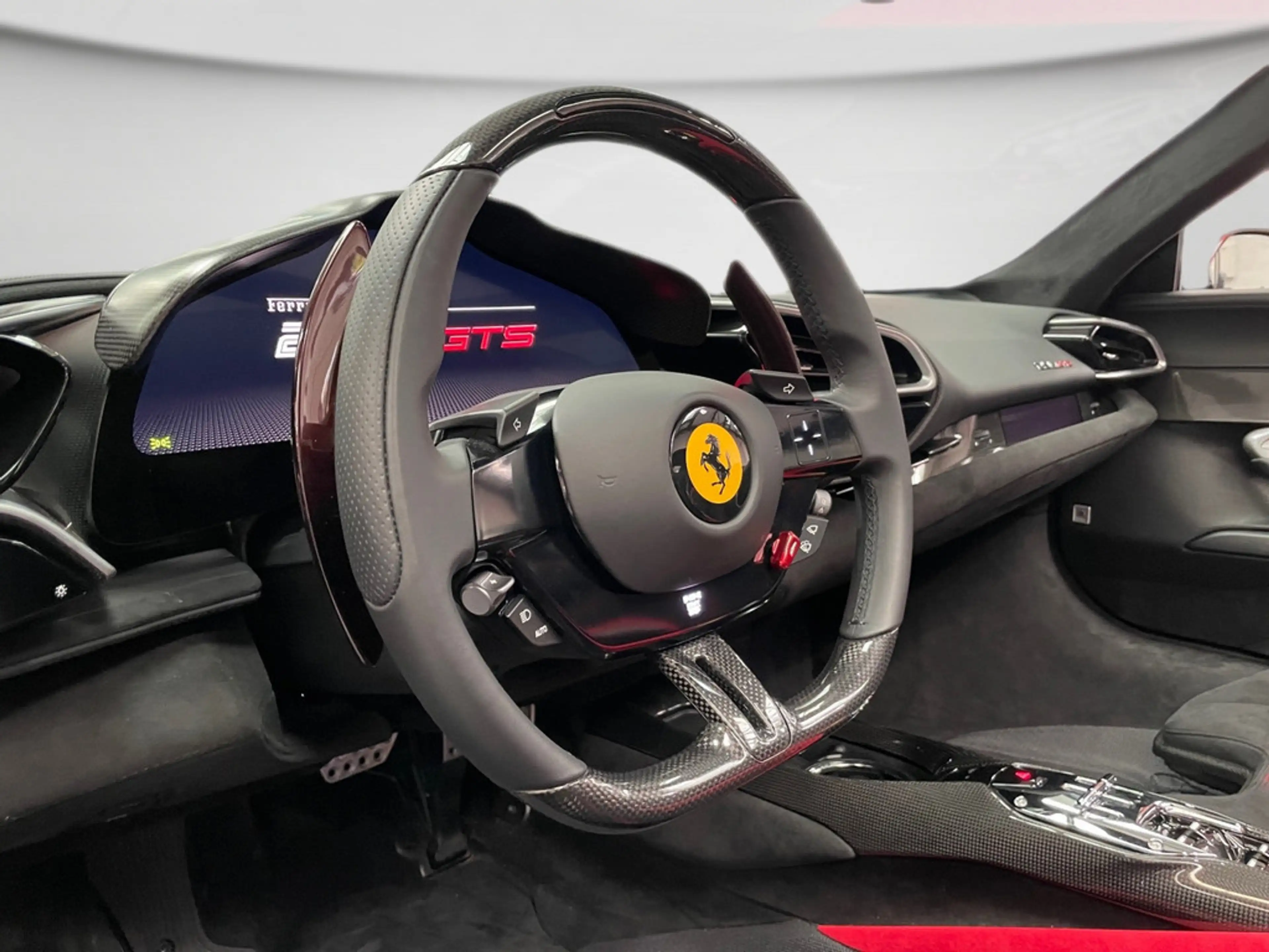 Ferrari 296 GTS Spider TM Rosso Taormina/ FULL CARBON — photo 10