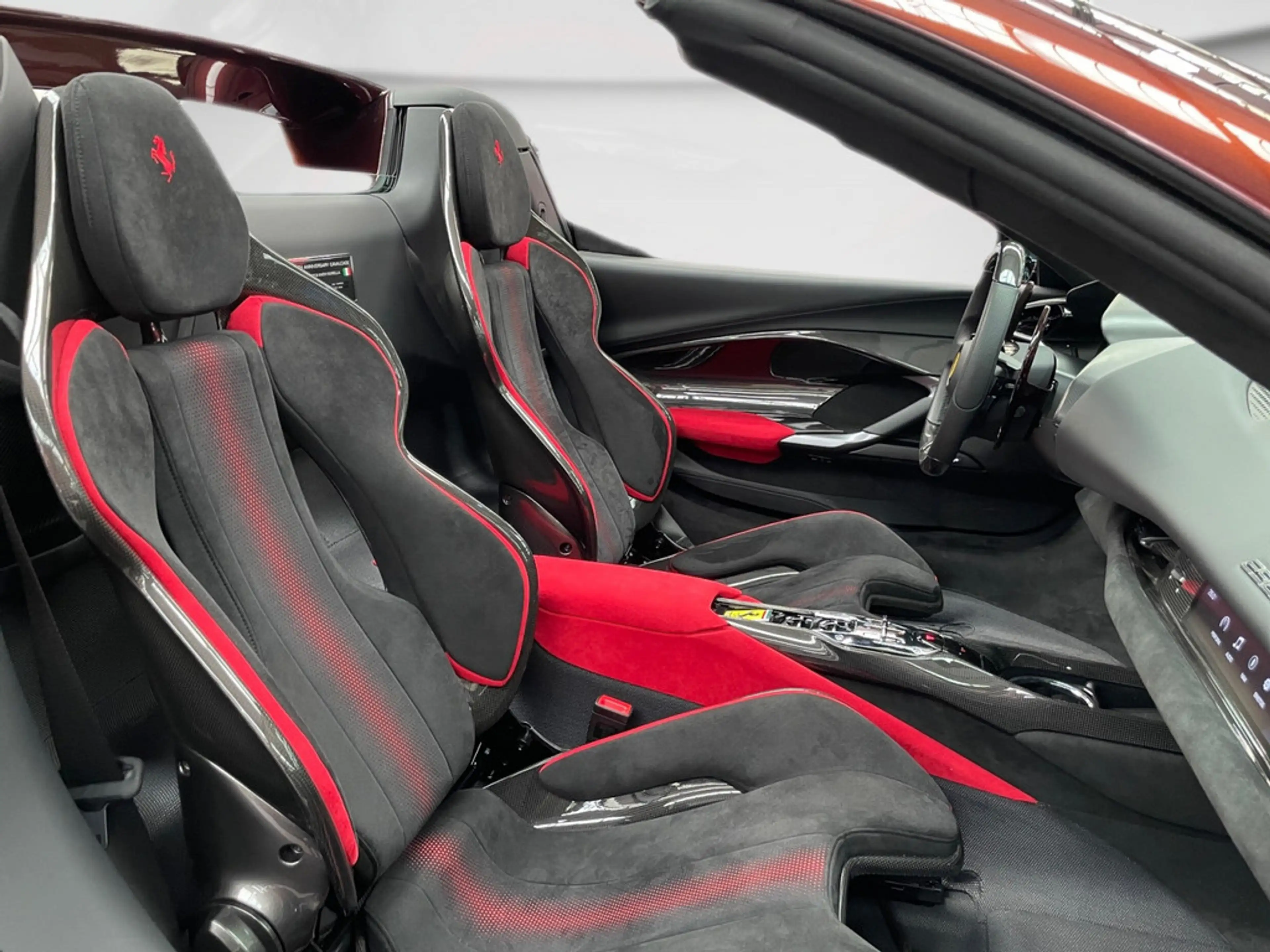 Ferrari 296 GTS Spider TM Rosso Taormina/ FULL CARBON — photo 14