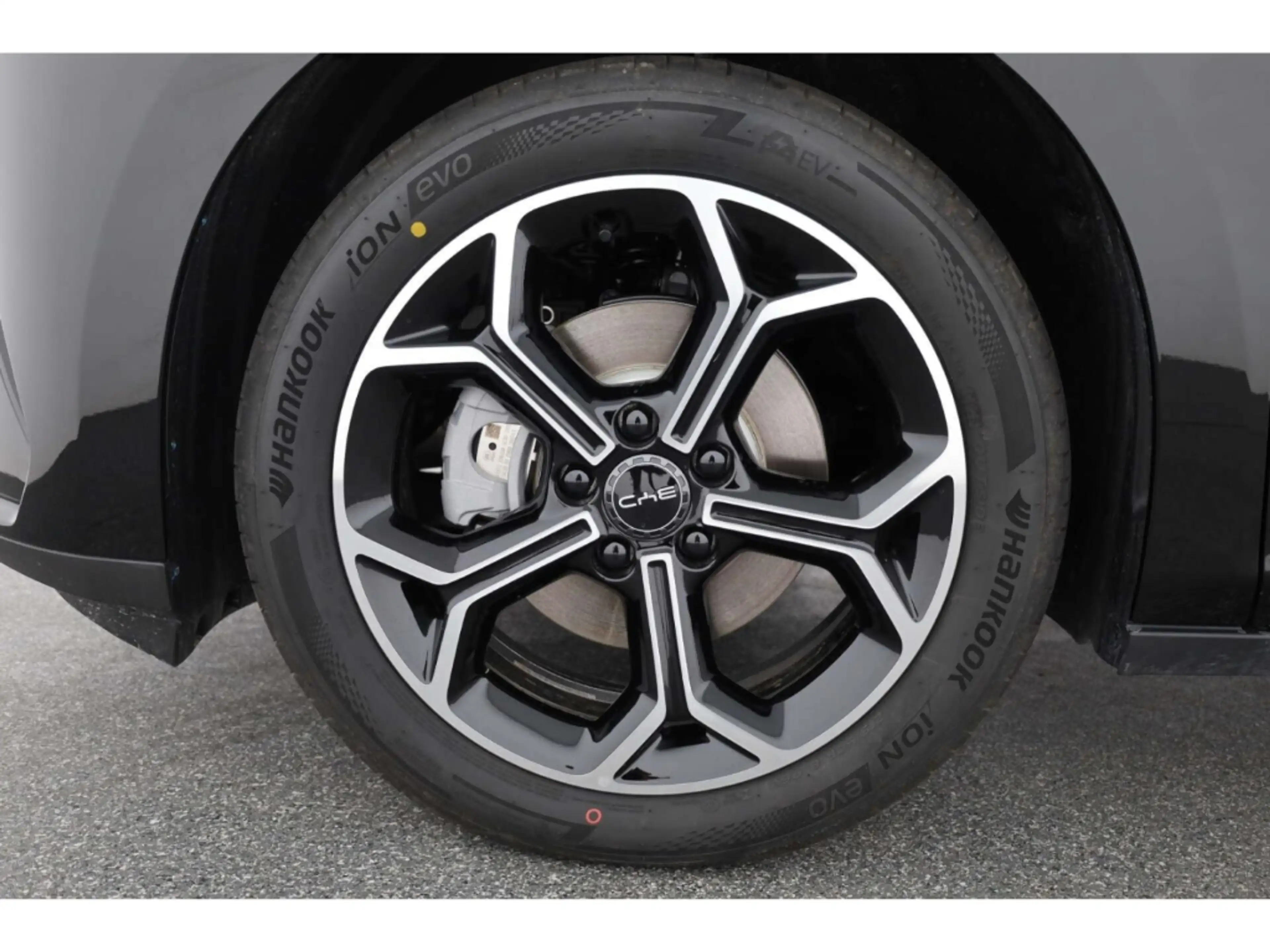 BYD Dolphin G DM-i Comfort — photo 8