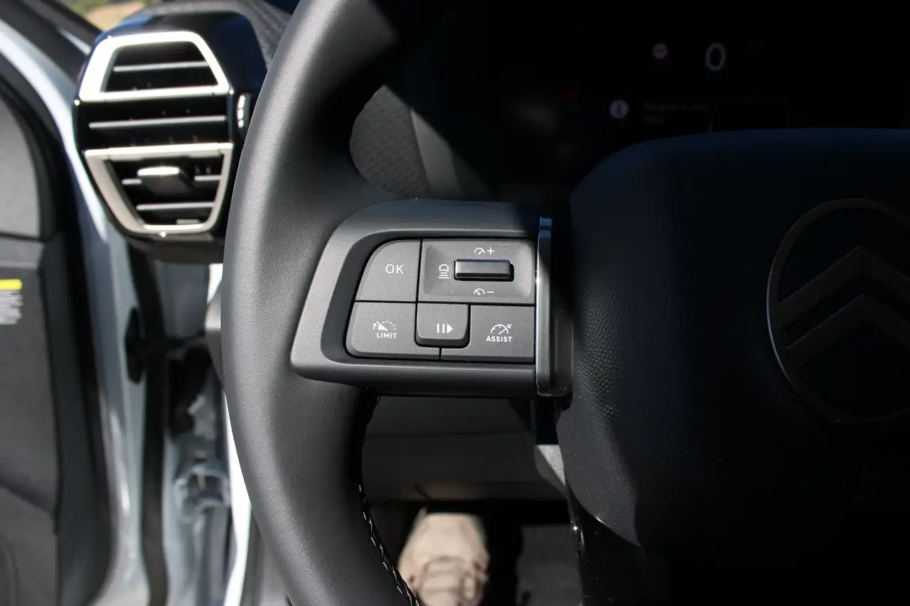 Citroen C4 Berline — photo 11