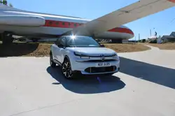 Citroen C4 MAX HYBRID 145 DSC6 BOITE AUTO CAMÉRA GRAND GPS 3D