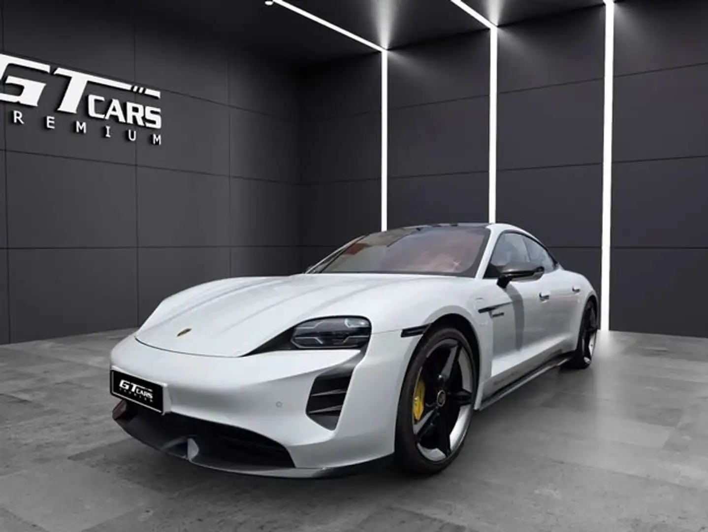 Porsche Taycan Turbo S Blanco - 1