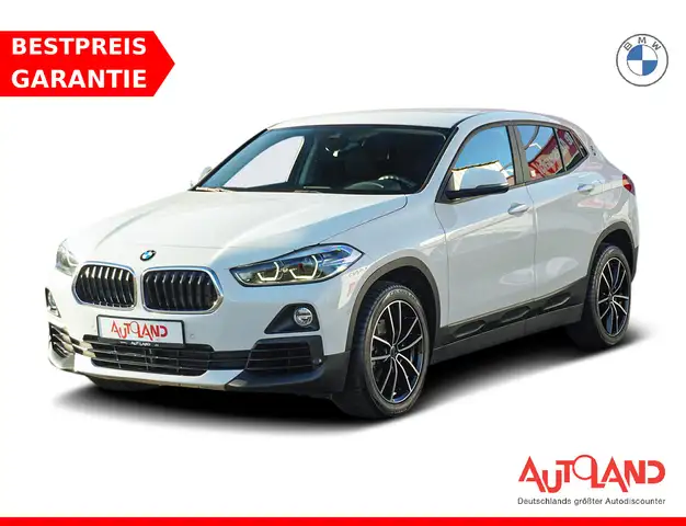 BMW X2 sDrive18iA LED Navi AHK el. Heckklappe PDC