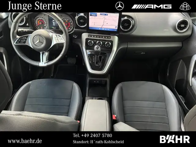 Mercedes-Benz T-Class view 4