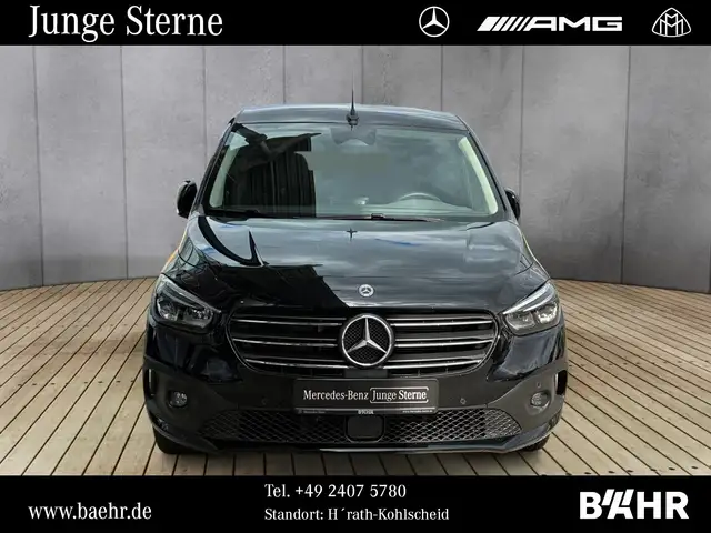 Mercedes-Benz T-Class view 7