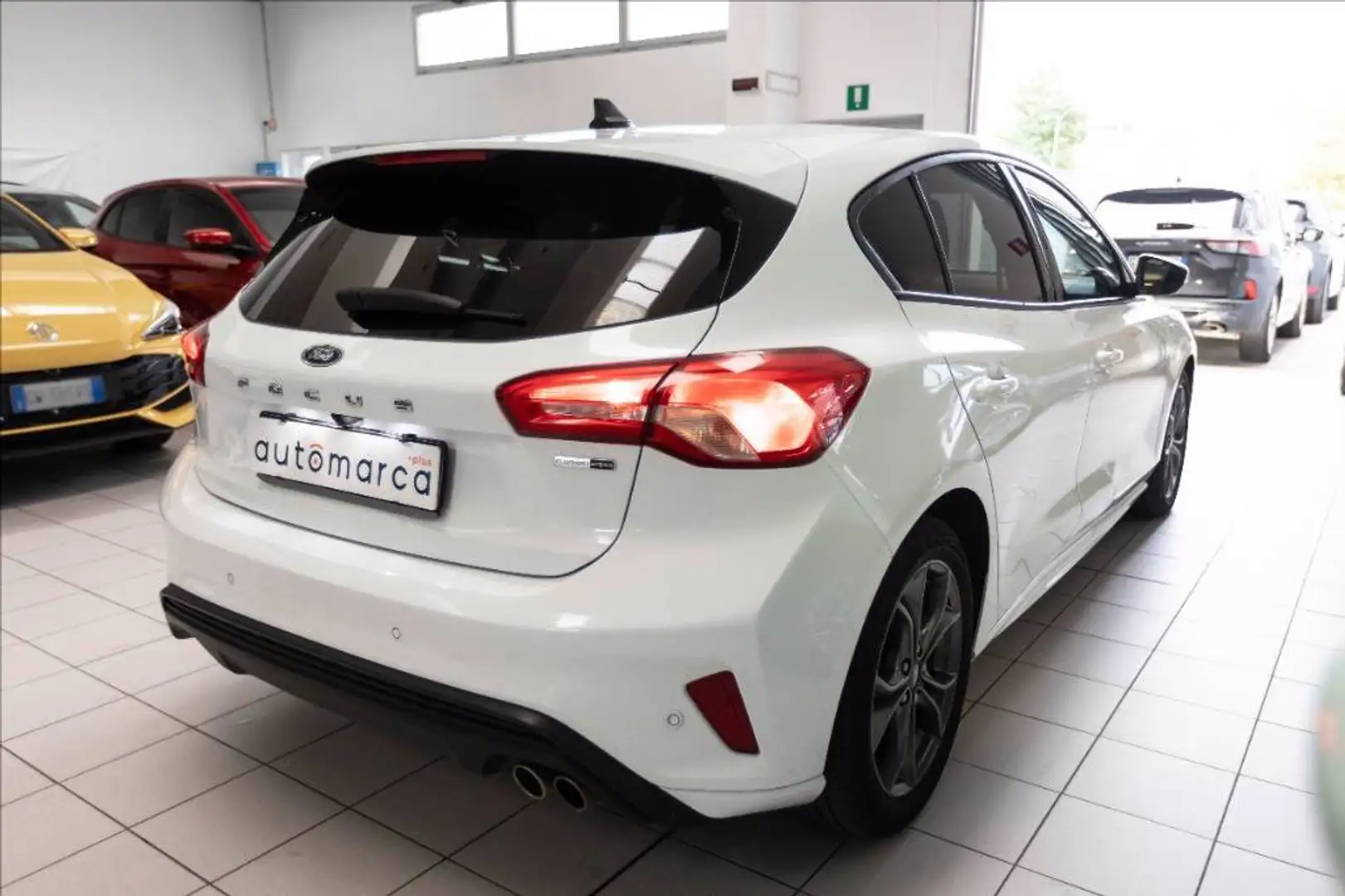 Ford Focus 1.0 ecoboost h ST-Line s&s 125cv my20.75 Bianco - 2