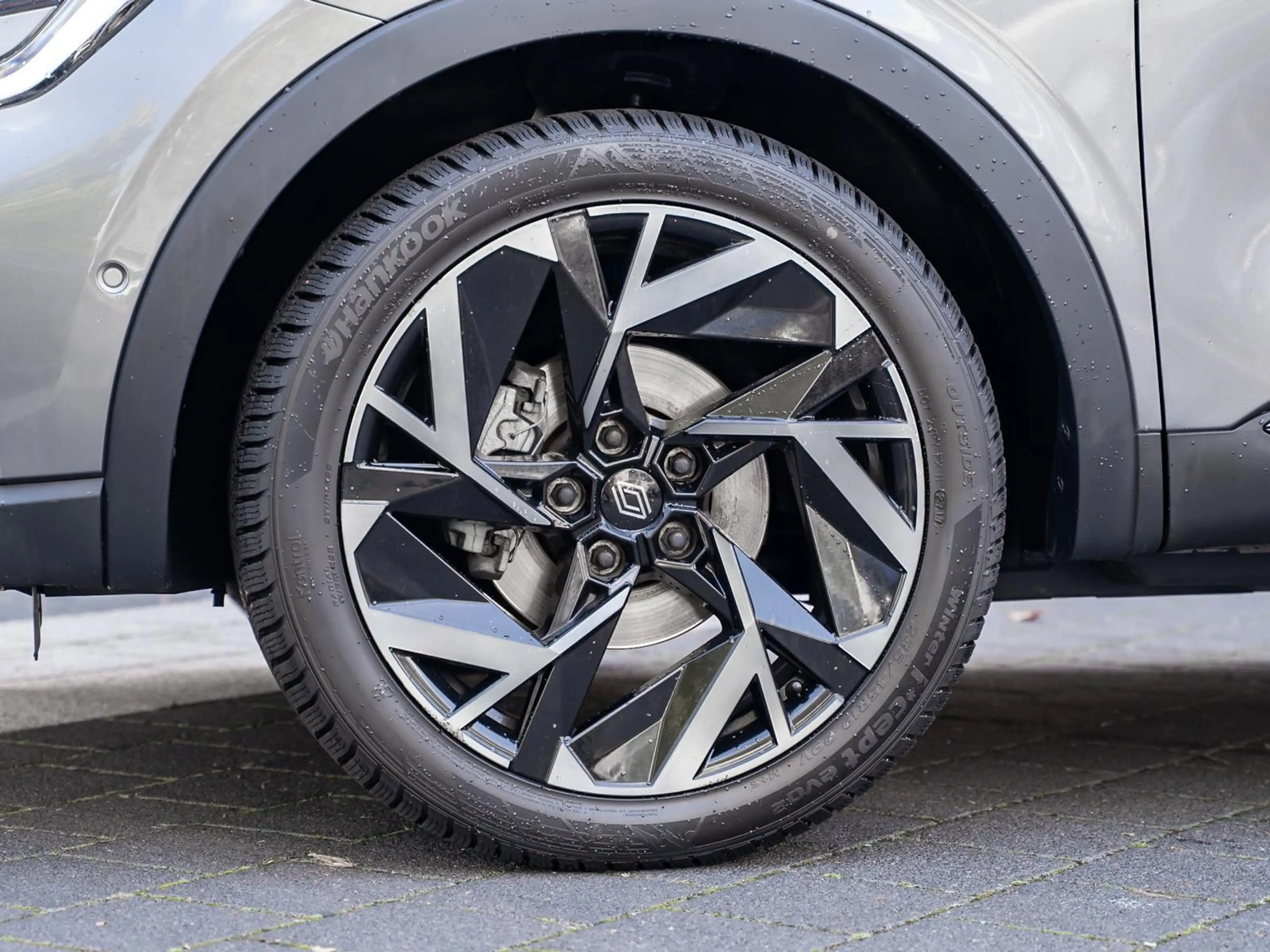Renault Arkana ESPRIT ALPINE Mild Hybrid 160 EDC — photo 12