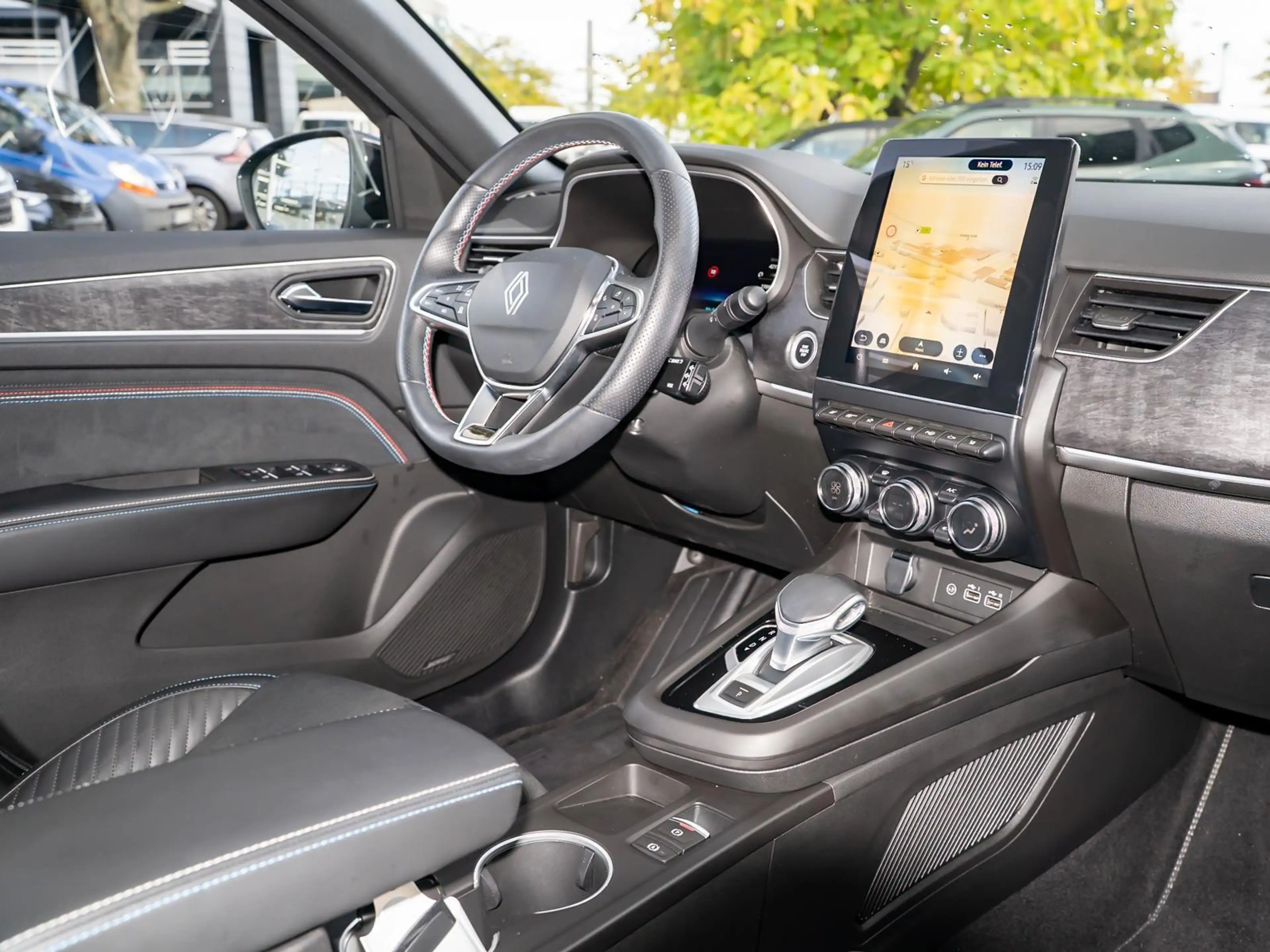 Renault Arkana ESPRIT ALPINE Mild Hybrid 160 EDC — photo 9