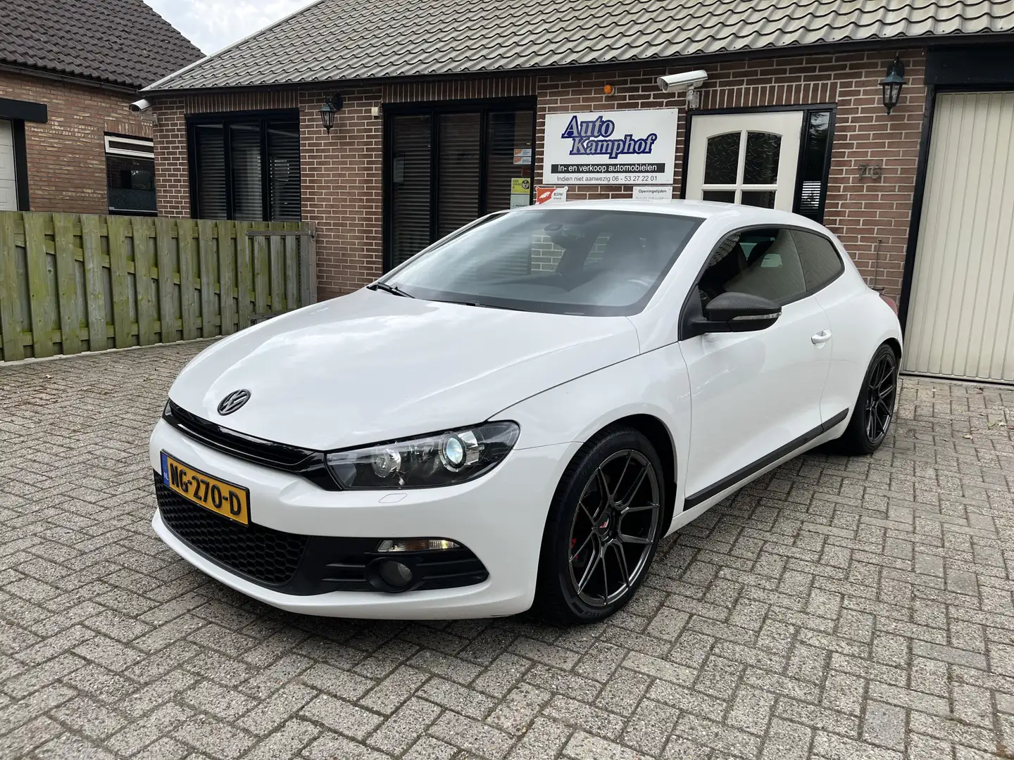 Volkswagen Scirocco 2.0 TSI Highline Plus Leer Xenon Wit - 2