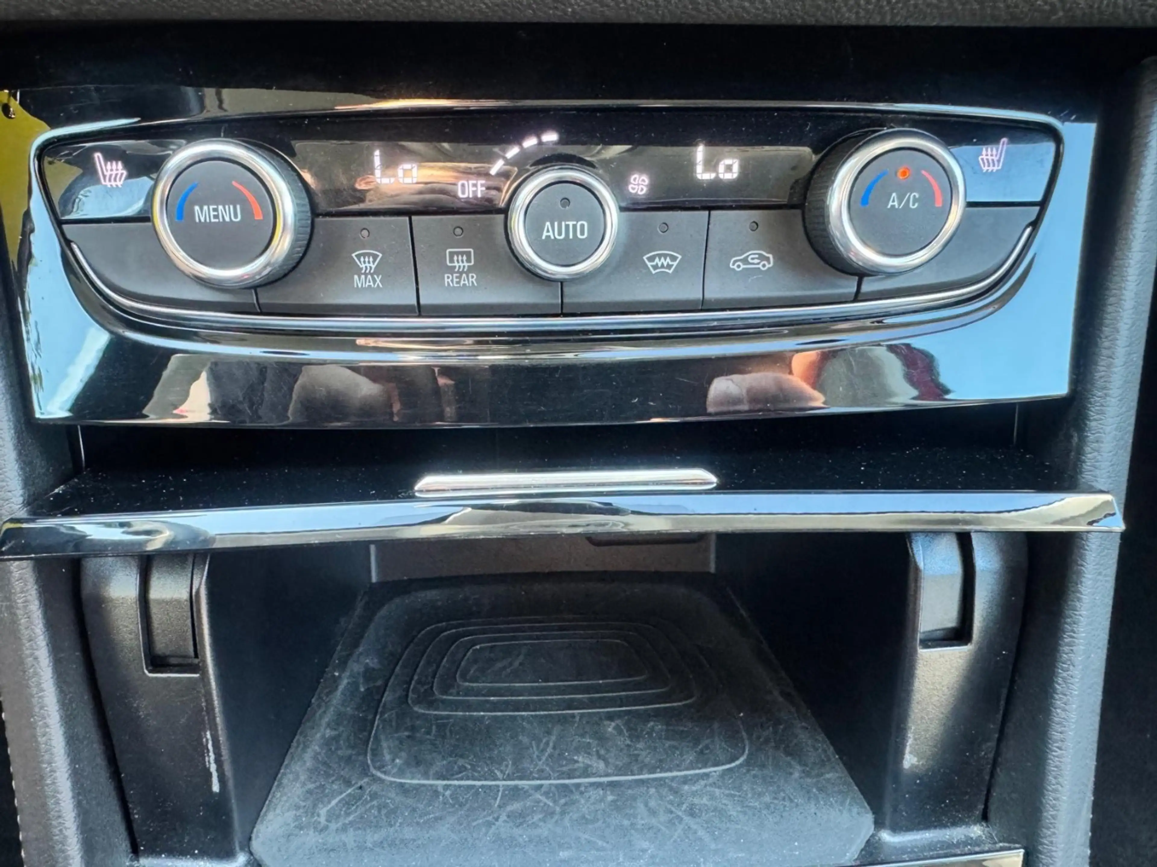 Opel Grandland 1.2 Turbo GS Alcantara+LED+Kam. mit AHK inkl. Insp — photo 15