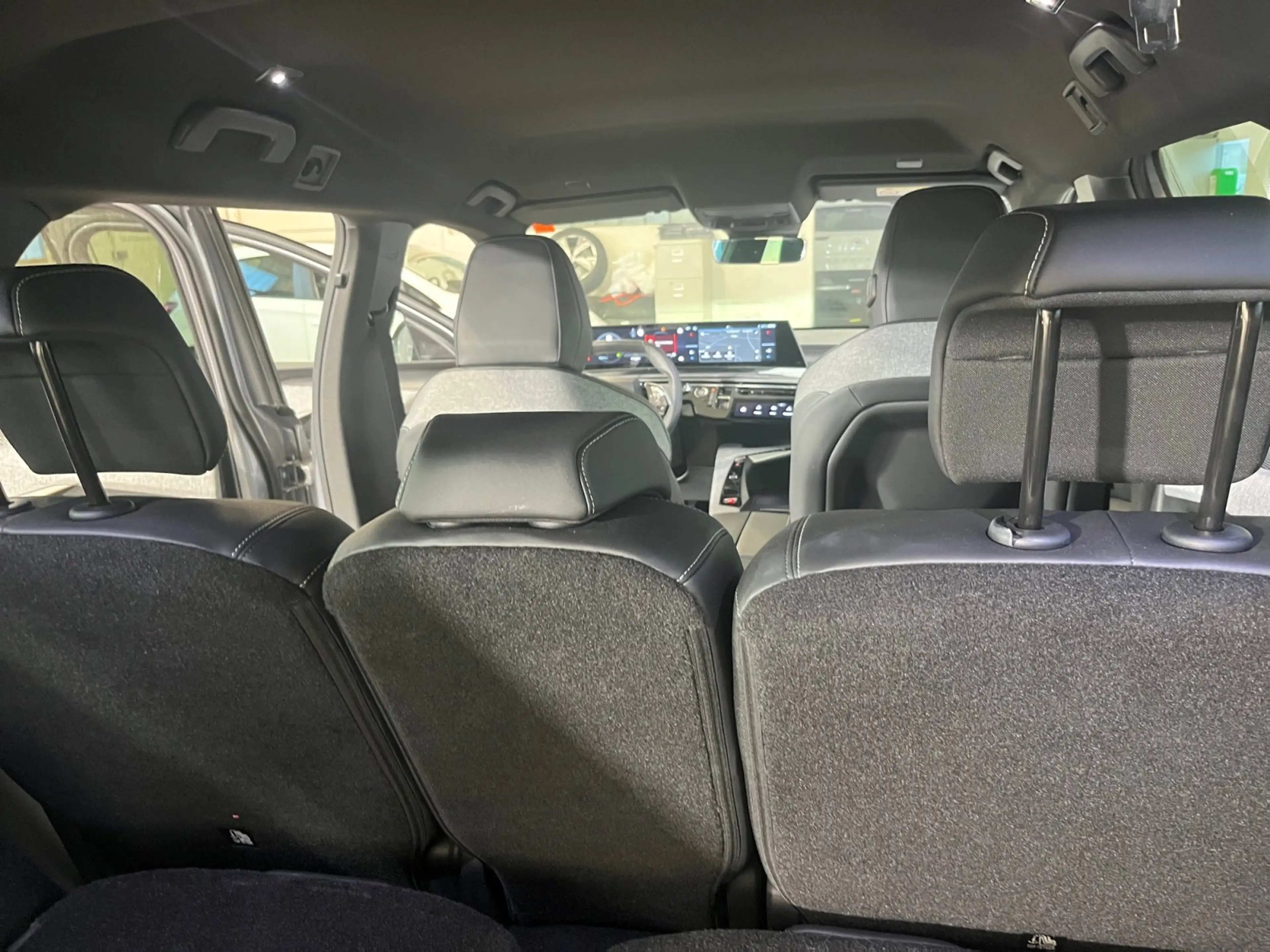 Peugeot 5008 1.2 136 W GT ACC LED Navi SHZ 2xKlima Kam. — photo 16