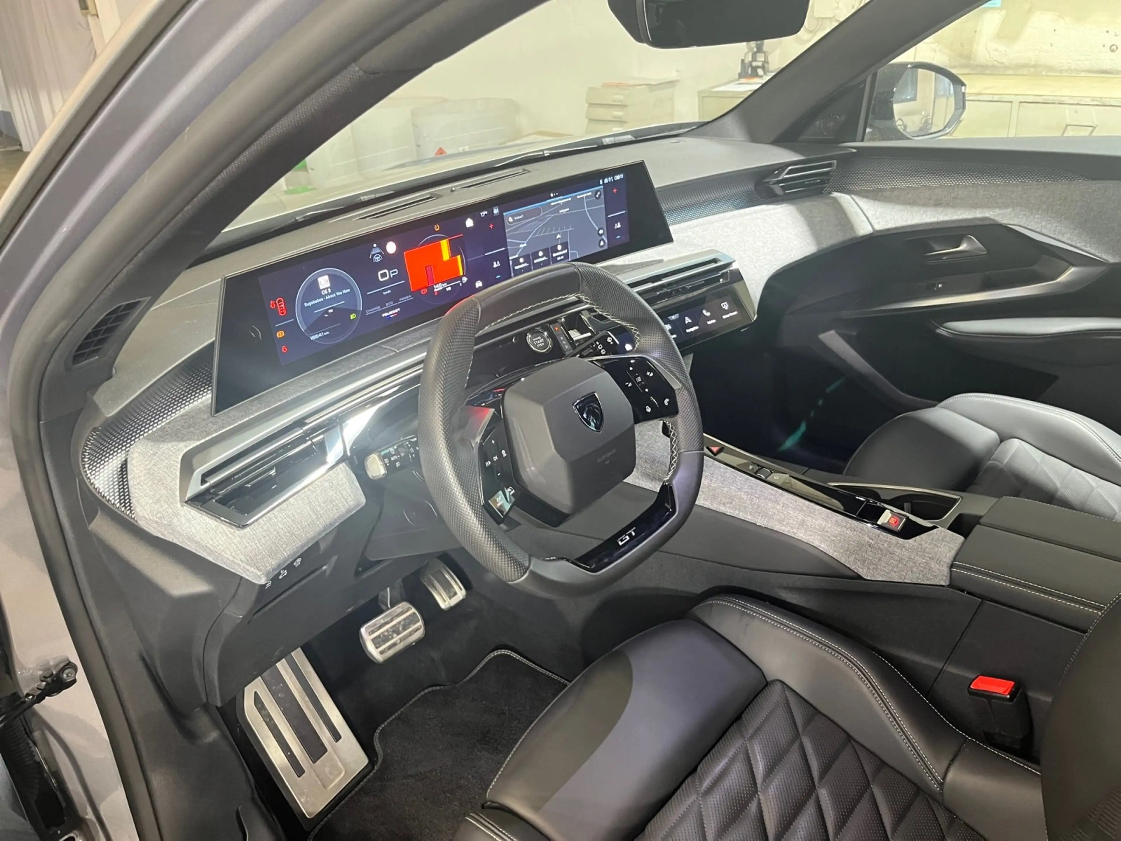 Peugeot 5008 1.2 136 W GT ACC LED Navi SHZ 2xKlima Kam. — photo 19