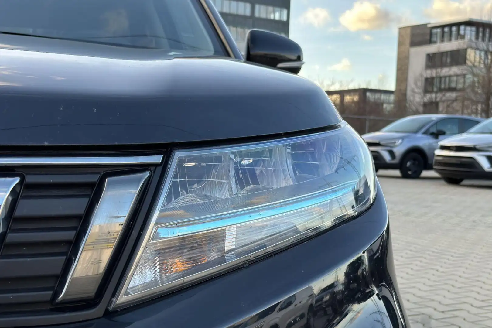Suzuki Vitara 1.4 mHEV Lager! Comfort+ Leder NAVI LED WinterP... Černá - 2