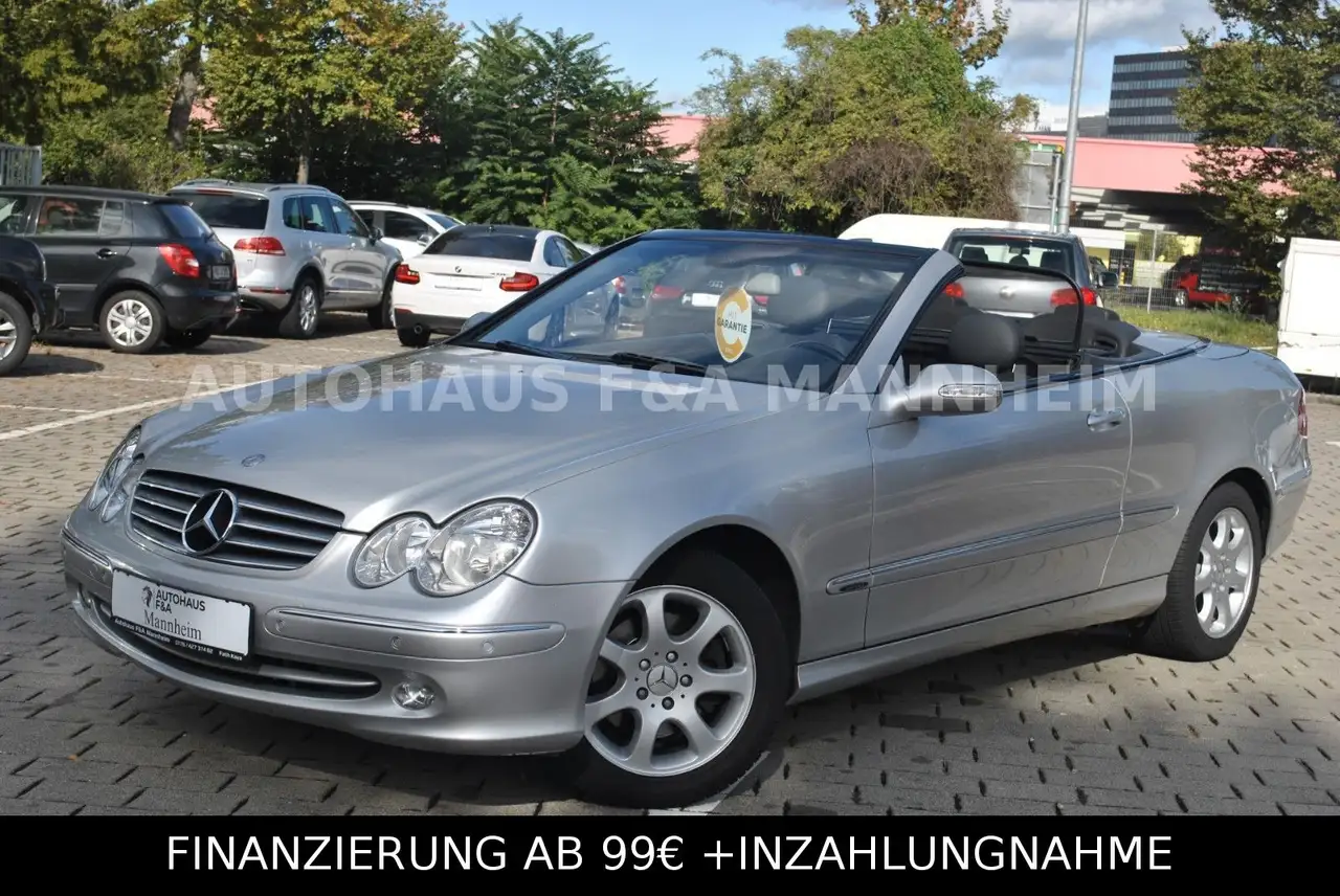 Mercedes-Benz CLK 320
