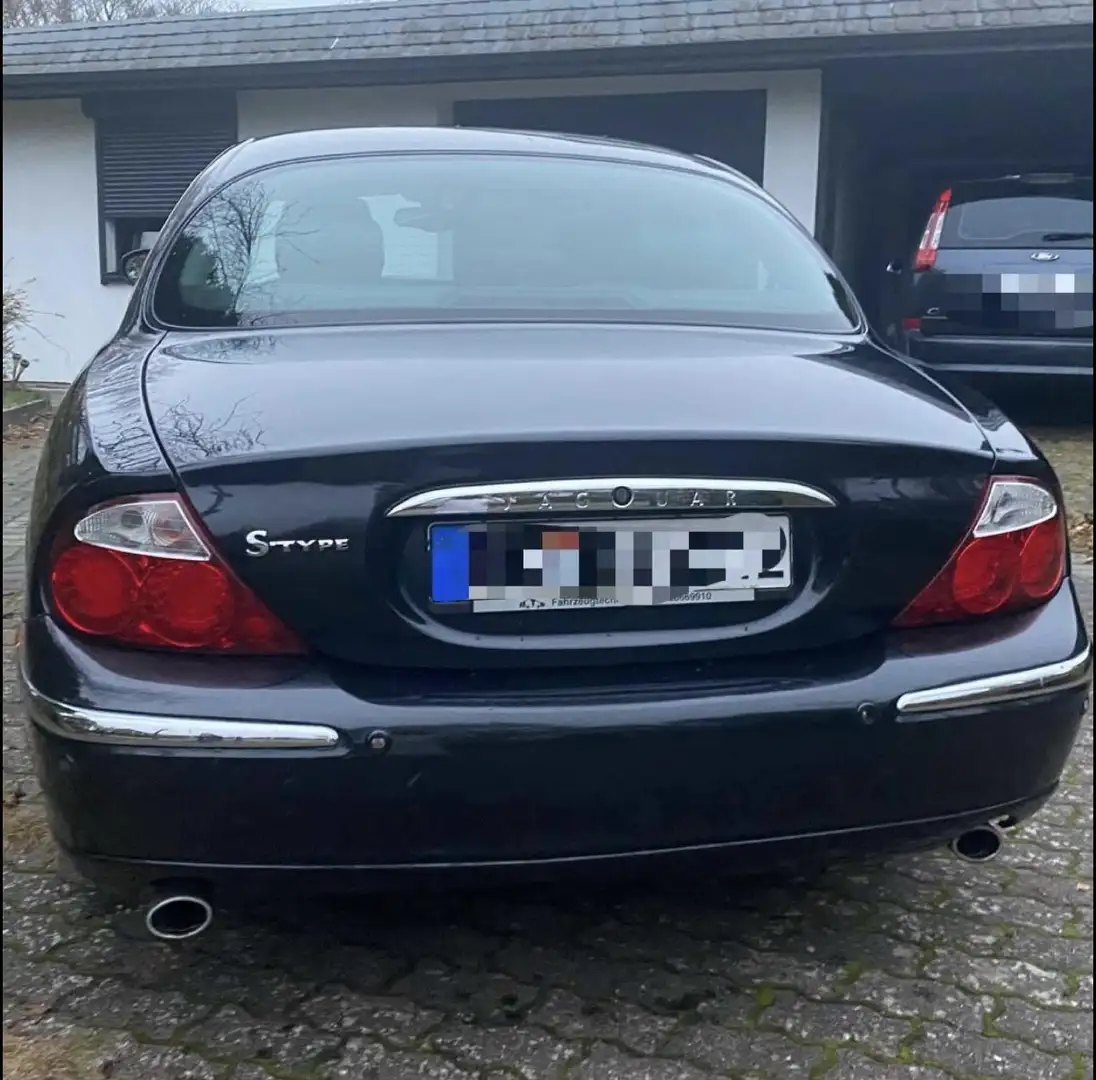 Jaguar S-Type 4.2 V8 Executive - 1
