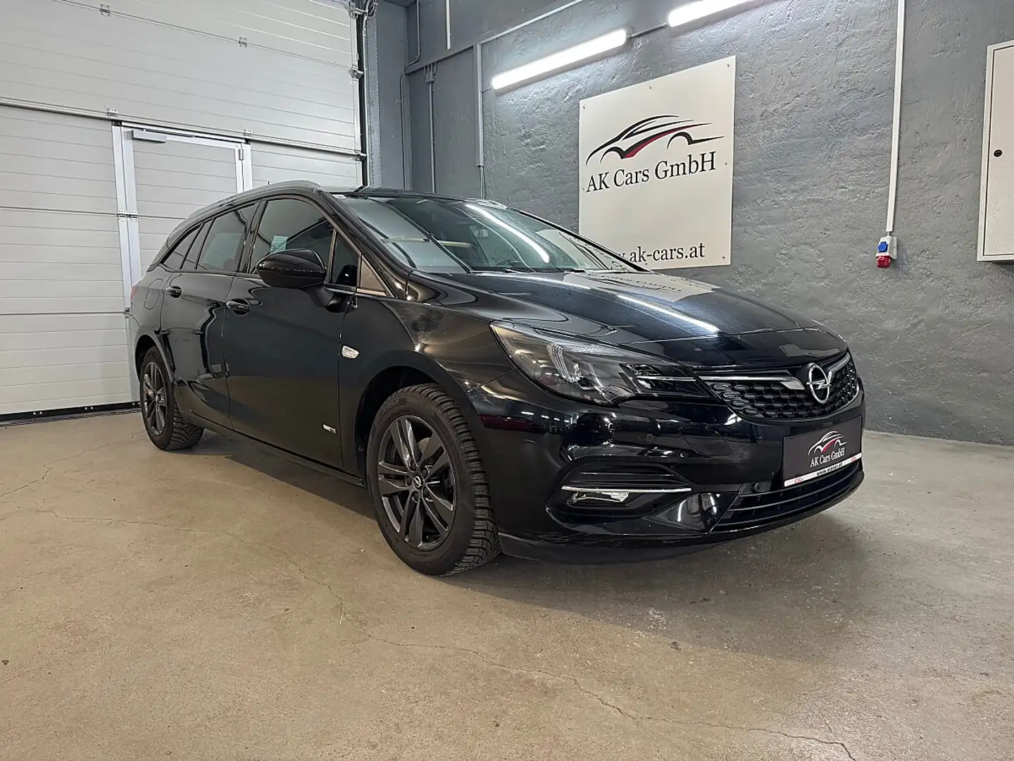 Opel Astra ST 1,2 Turbo Direct Inj. Design&Tech*Kamera*Sit... Schwarz - 1