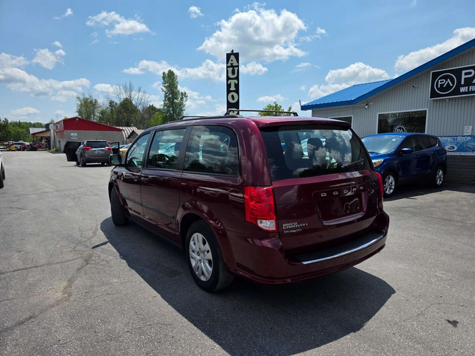 2017 Dodge Grand Caravan SE — снимка 1
