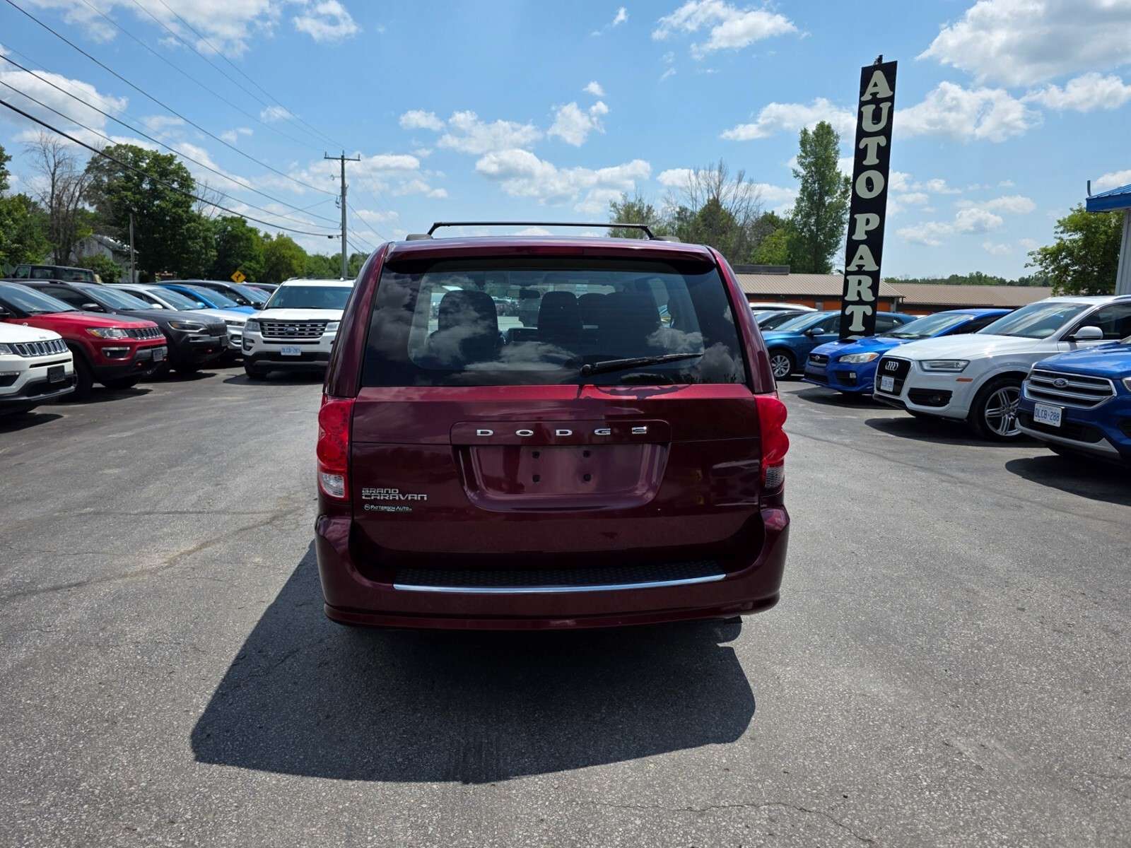 2017 Dodge Grand Caravan SE — снимка 1