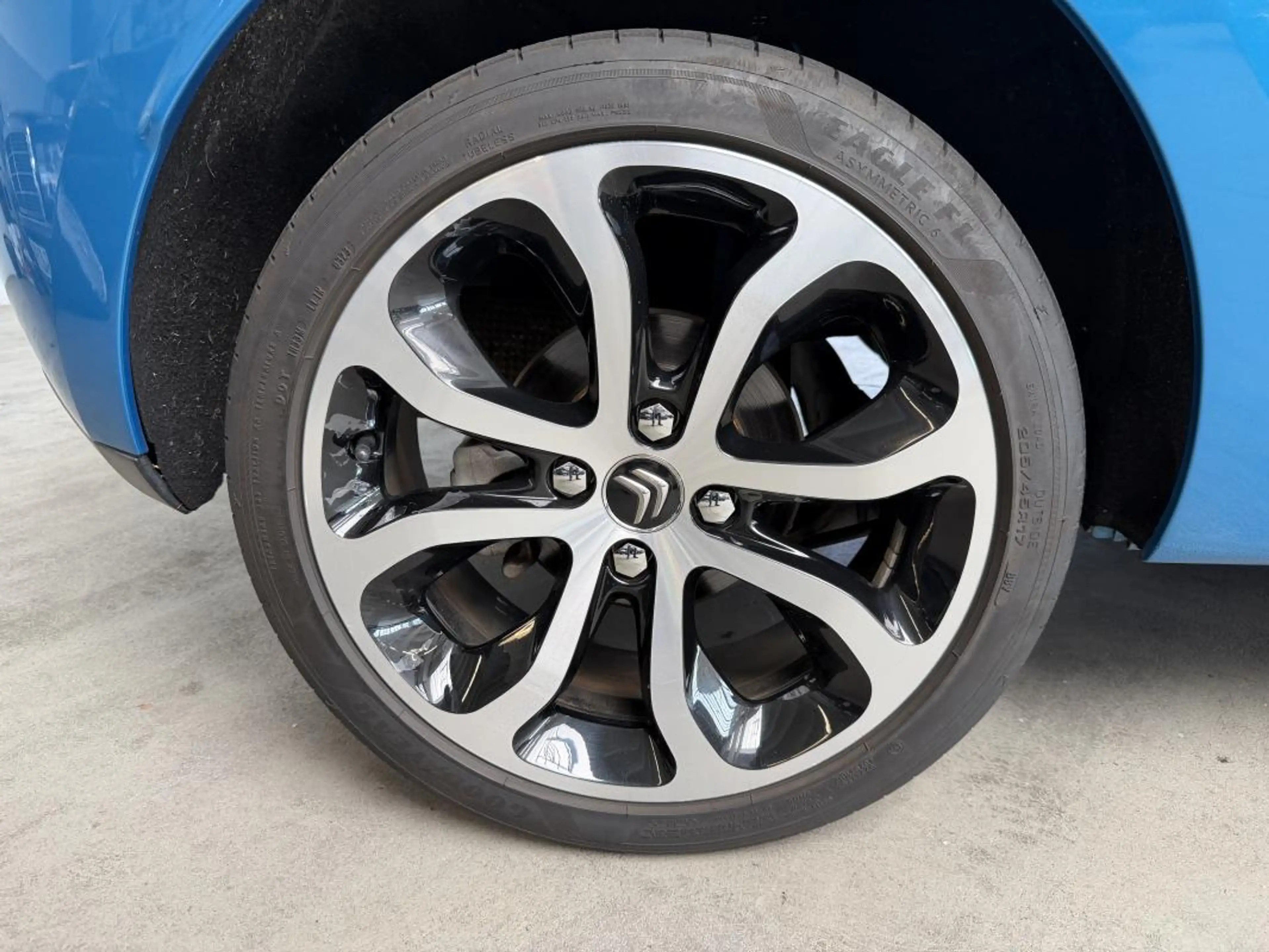 Citroen C3 Exclusive — photo 18