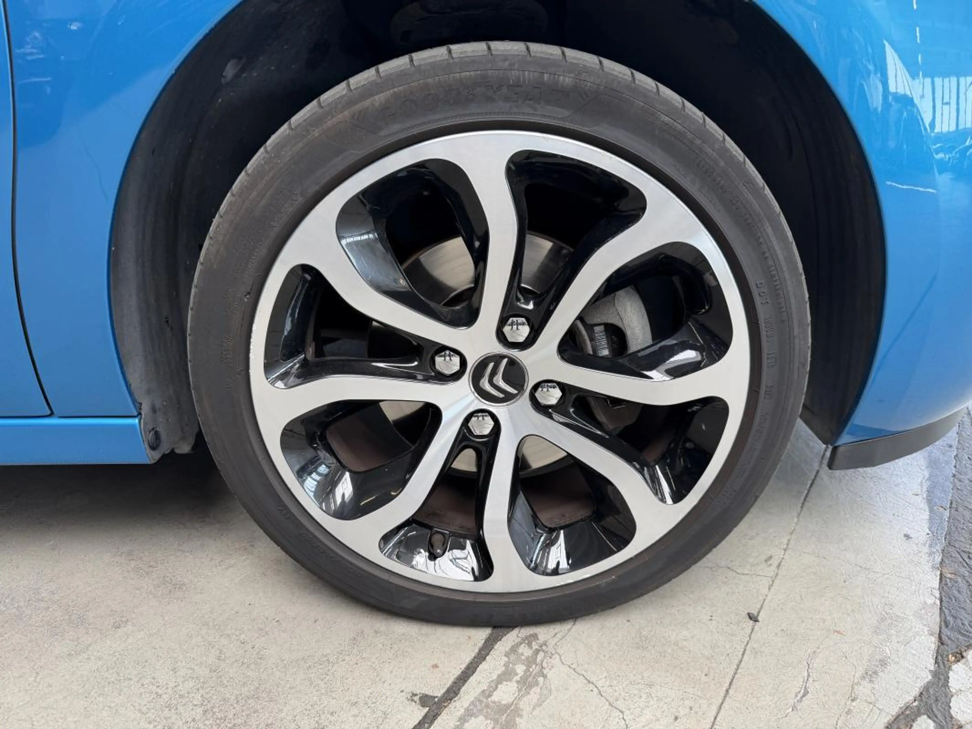 Citroen C3 Exclusive — photo 19