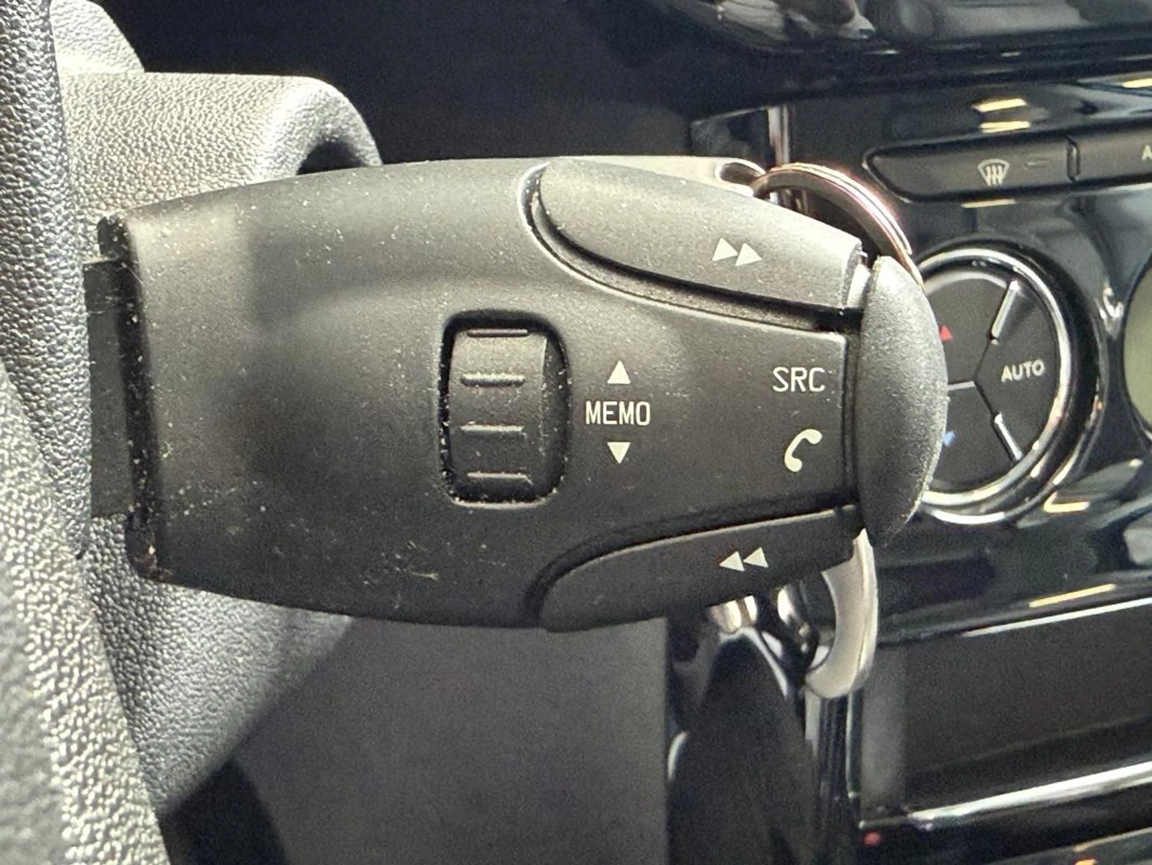 Citroen C3 Exclusive — photo 36