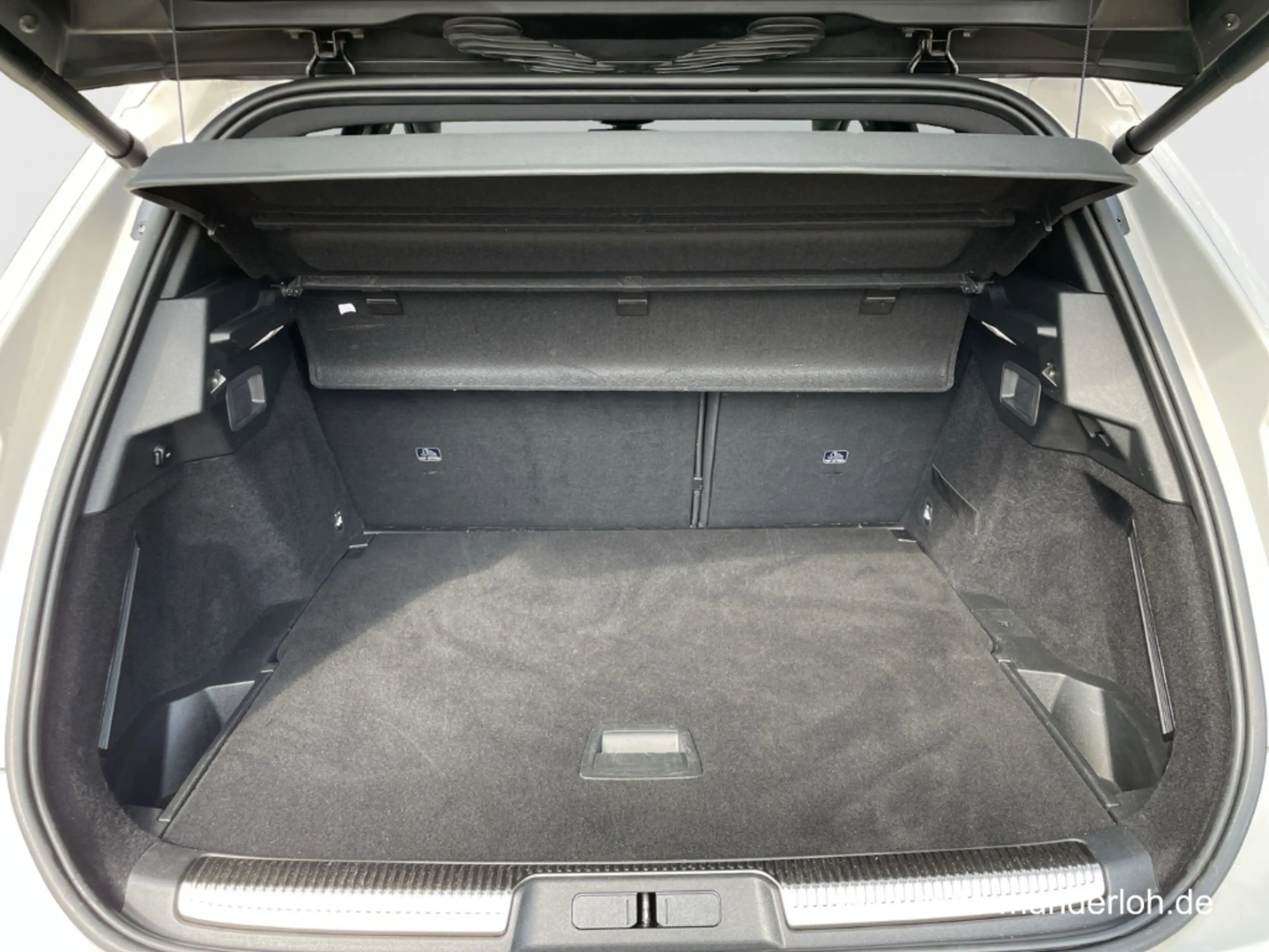 DS Automobiles DS 7 E-Tense 4x4 300  Performance Line + HiFi-FOCAL NAV — photo 5