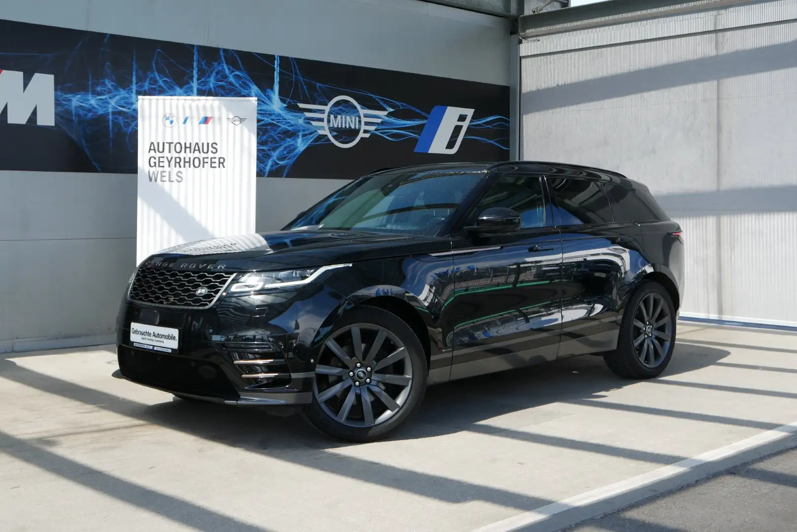 Land Rover Range Rover Velar Range Rover Velar D300 Allrad Schwarz - 1
