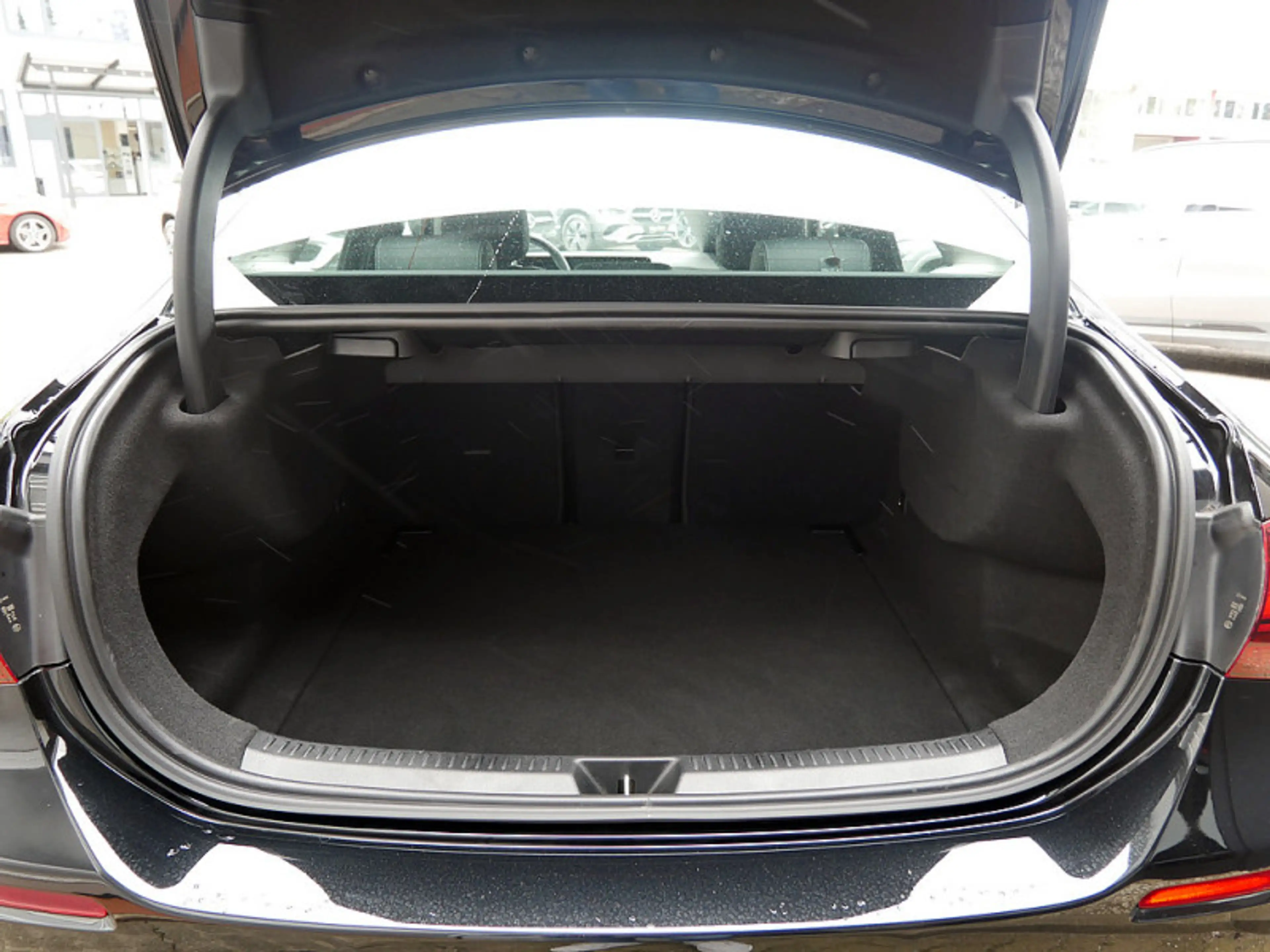Mercedes-Benz A 220 4M // PROGRESSIVE MULTI DISTR KAMERA SPUR — photo 12