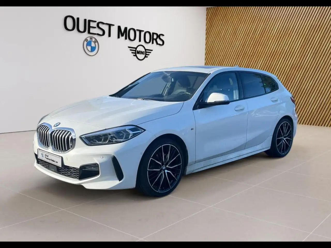 BMW 118