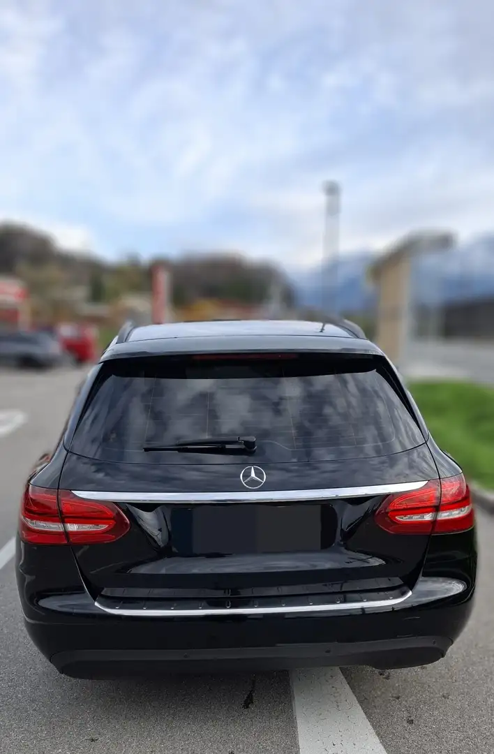 Mercedes-Benz 220 - 2
