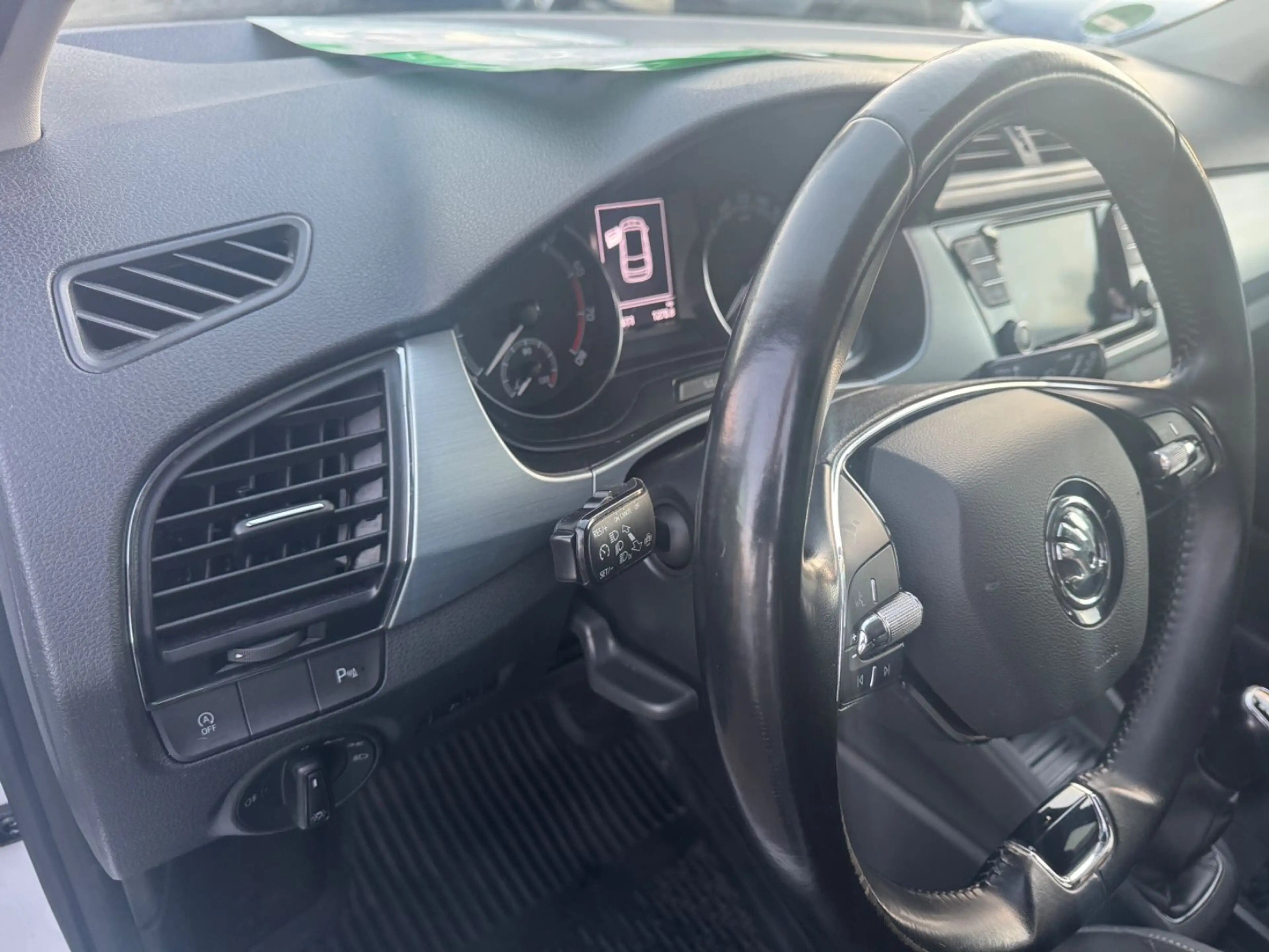 Skoda Fabia Combi Ambition — photo 9