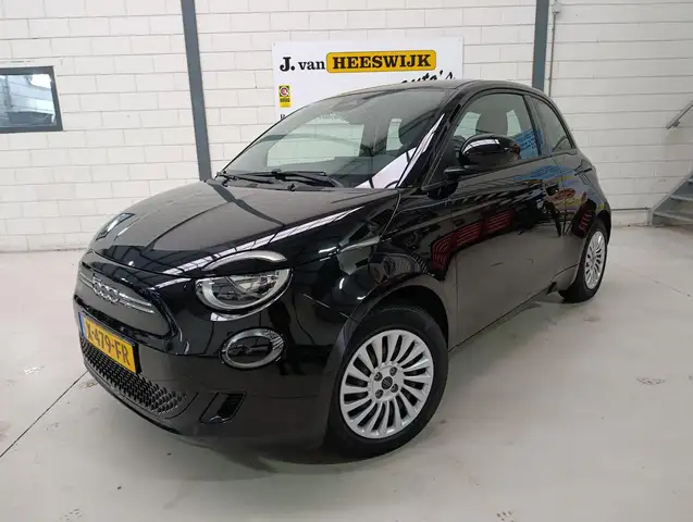 Fiat 500e Urban 42 kWh Airco | Audio | Carplay | Cruise cont