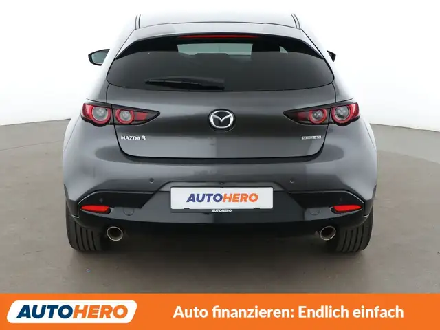 Mazda Mazda3 view 5