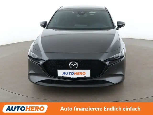 Mazda Mazda3 view 9