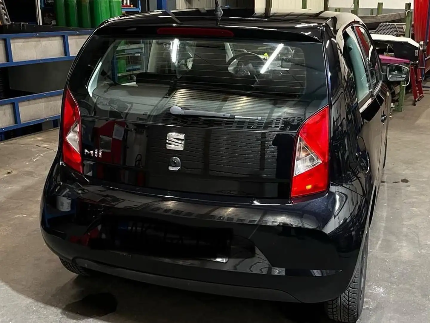 SEAT Mii Mii  3-Türer 1.0 Schwarz - 1