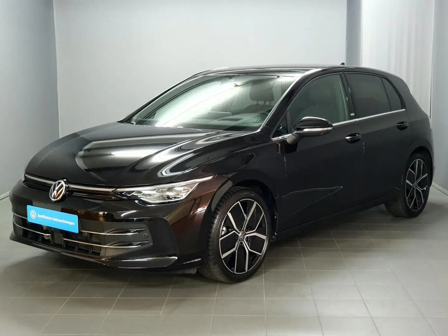 Volkswagen Golf VIII 1.5eTSI DSG Edition50/Panorama/Matrix Schwarz - 2