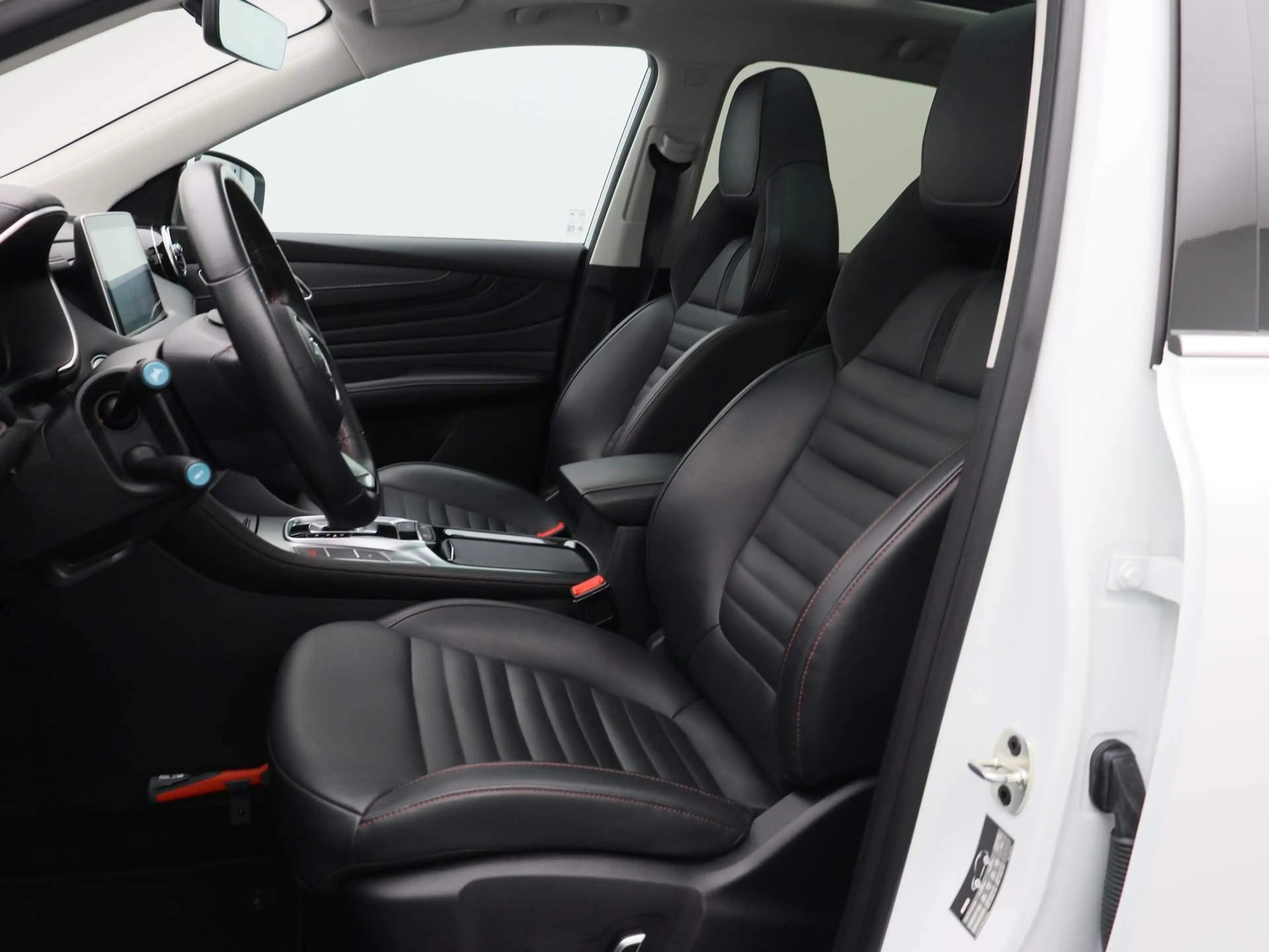 MG EHS 1.5 TGDI PHEV Aut. Luxury | Panoramadak | Navi | L — photo 12