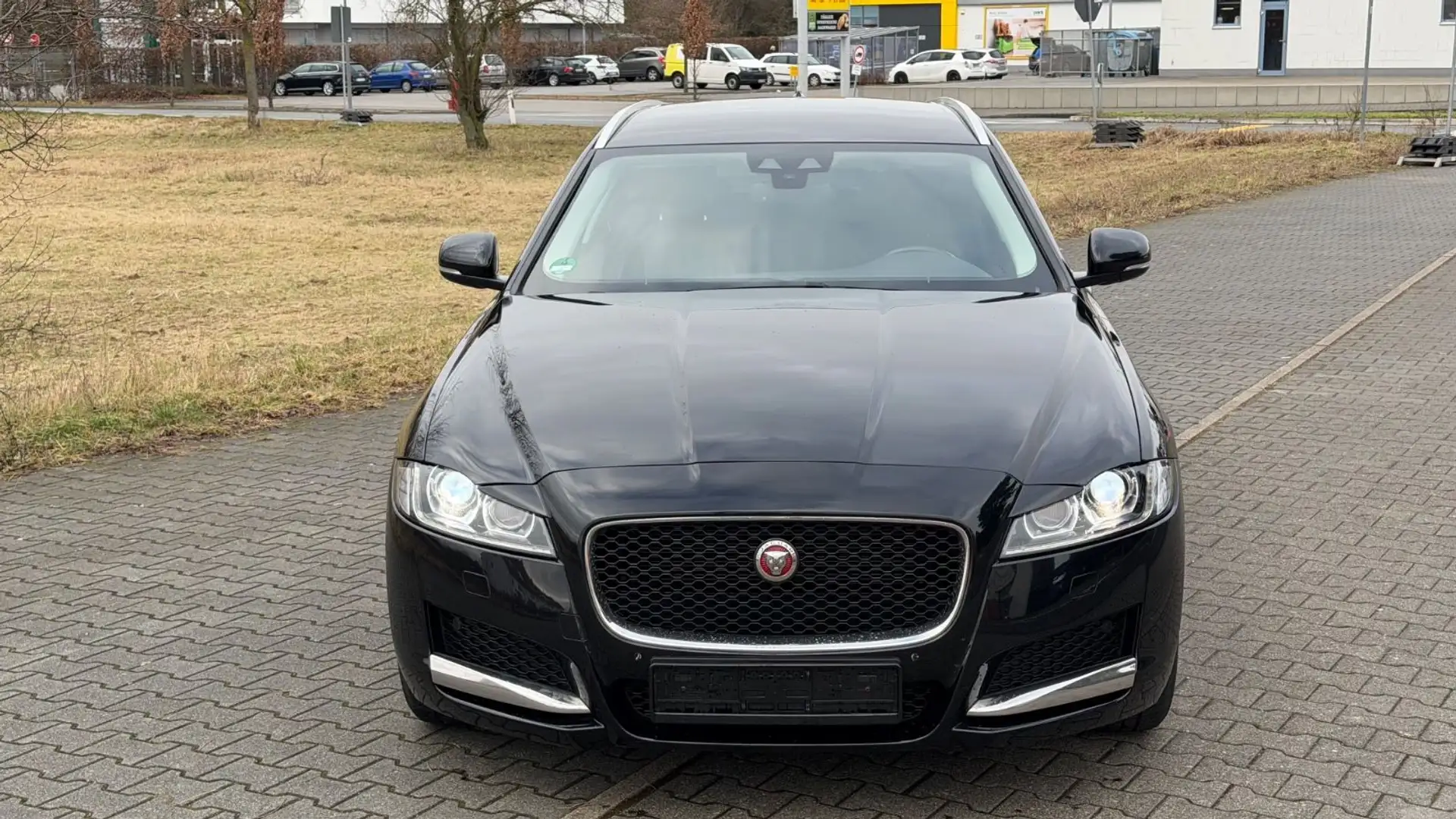 Jaguar XF Sportbrake Prestige*MEGA VOLL*SEHR GEPFLEGT* Noir - 2