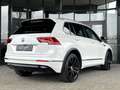 Volkswagen Tiguan 2.0 TDI 4M. 240PK R-LINE DSG - LEDER - PANO - TREK Weiß - thumbnail 3