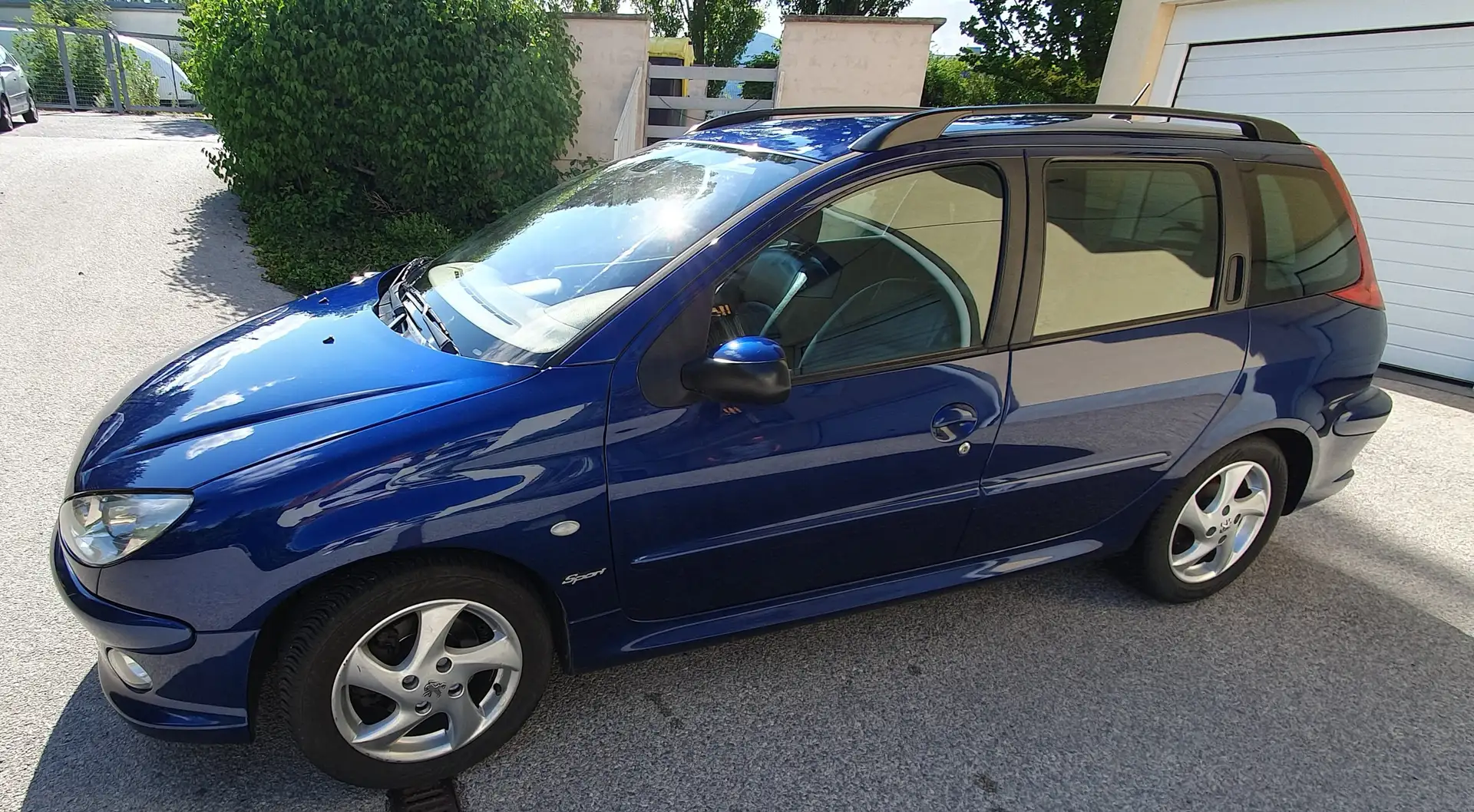 Peugeot 206 206 SW Sport Premium HDI 90 Sport Premium Blau - 1