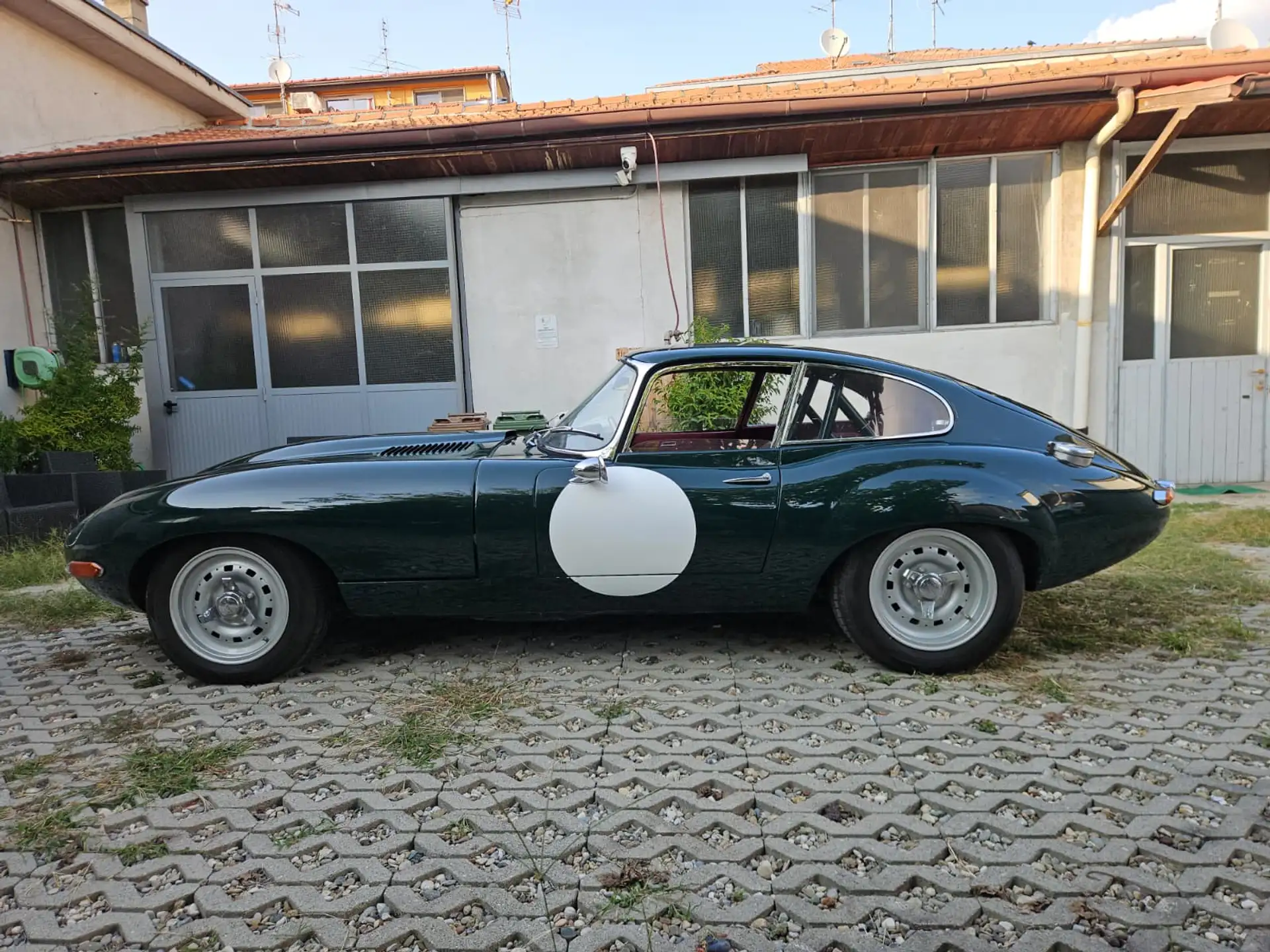Jaguar E-Type 1961 네이비 사진 3