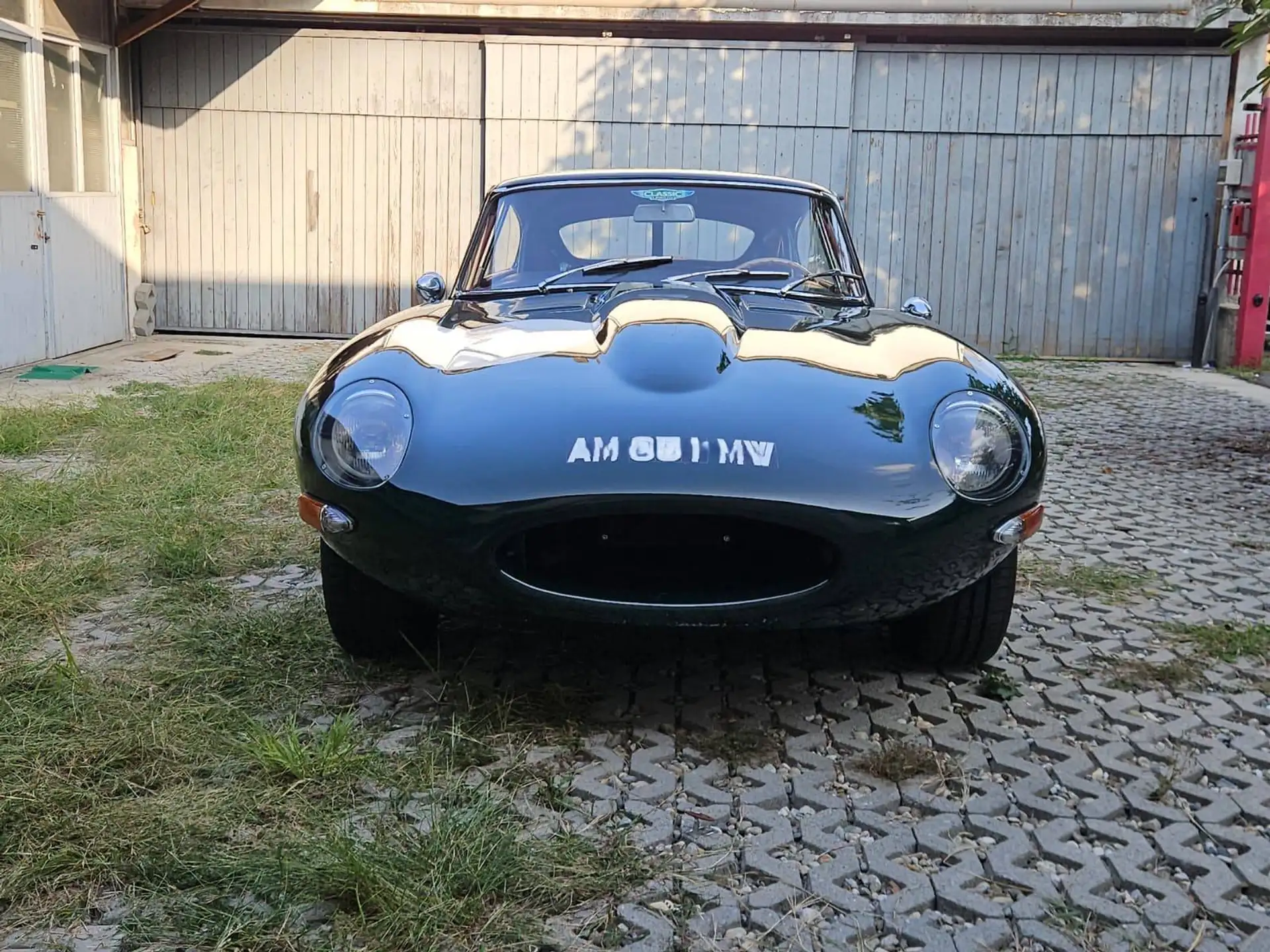 Jaguar E-Type 1961 네이비 사진 4