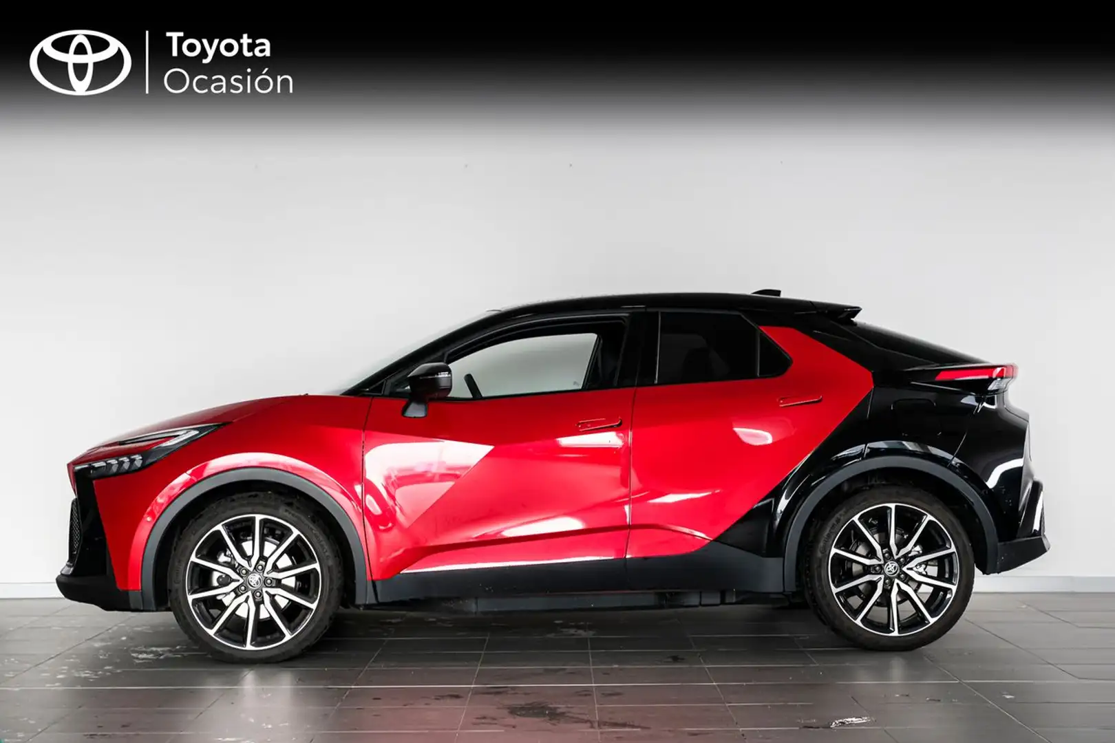 Toyota C-HR 200H GR Sport Premiere Edition Rood - 2