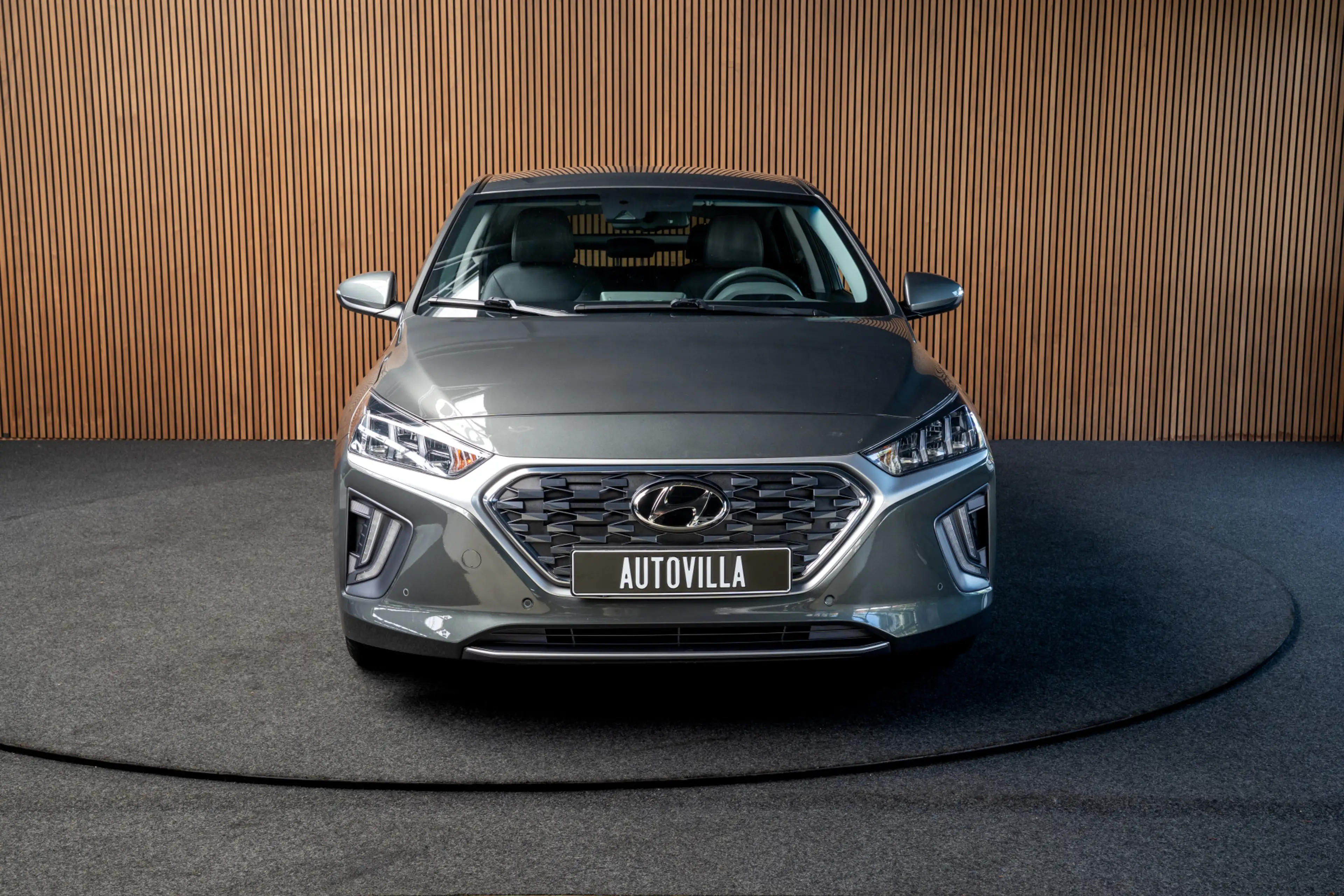 Hyundai IONIQ 1.6 GDi PHEV Navi Leer Camera Infinity Stoelventil — photo 5