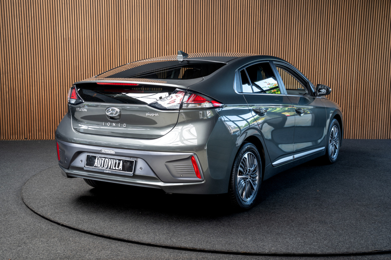 Hyundai IONIQ 1.6 GDi PHEV Navi Leer Camera Infinity Stoelventil — photo 6