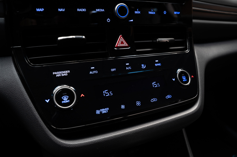 Hyundai IONIQ 1.6 GDi PHEV Navi Leer Camera Infinity Stoelventil — photo 20